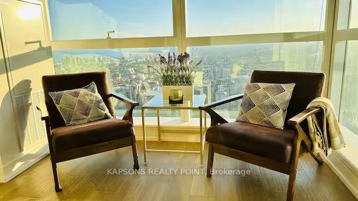 Photo 9 of Unit 6512, 7 Grenville Street, Toronto, Bay Street Corridor — HOMEH