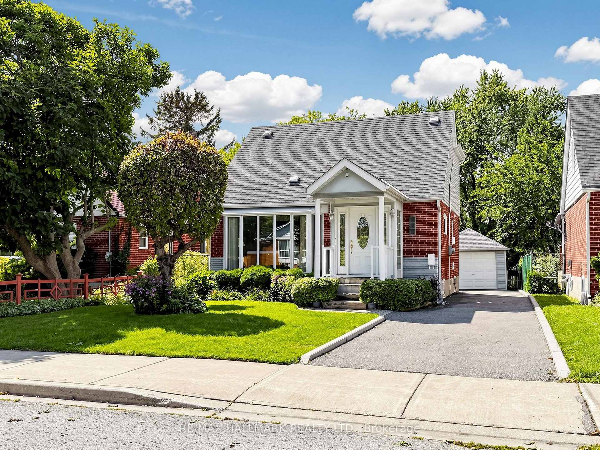 Photo 1 of 20 Elfreda Boulevard, Scarborough, Clairlea-Birchmount — HOMEH