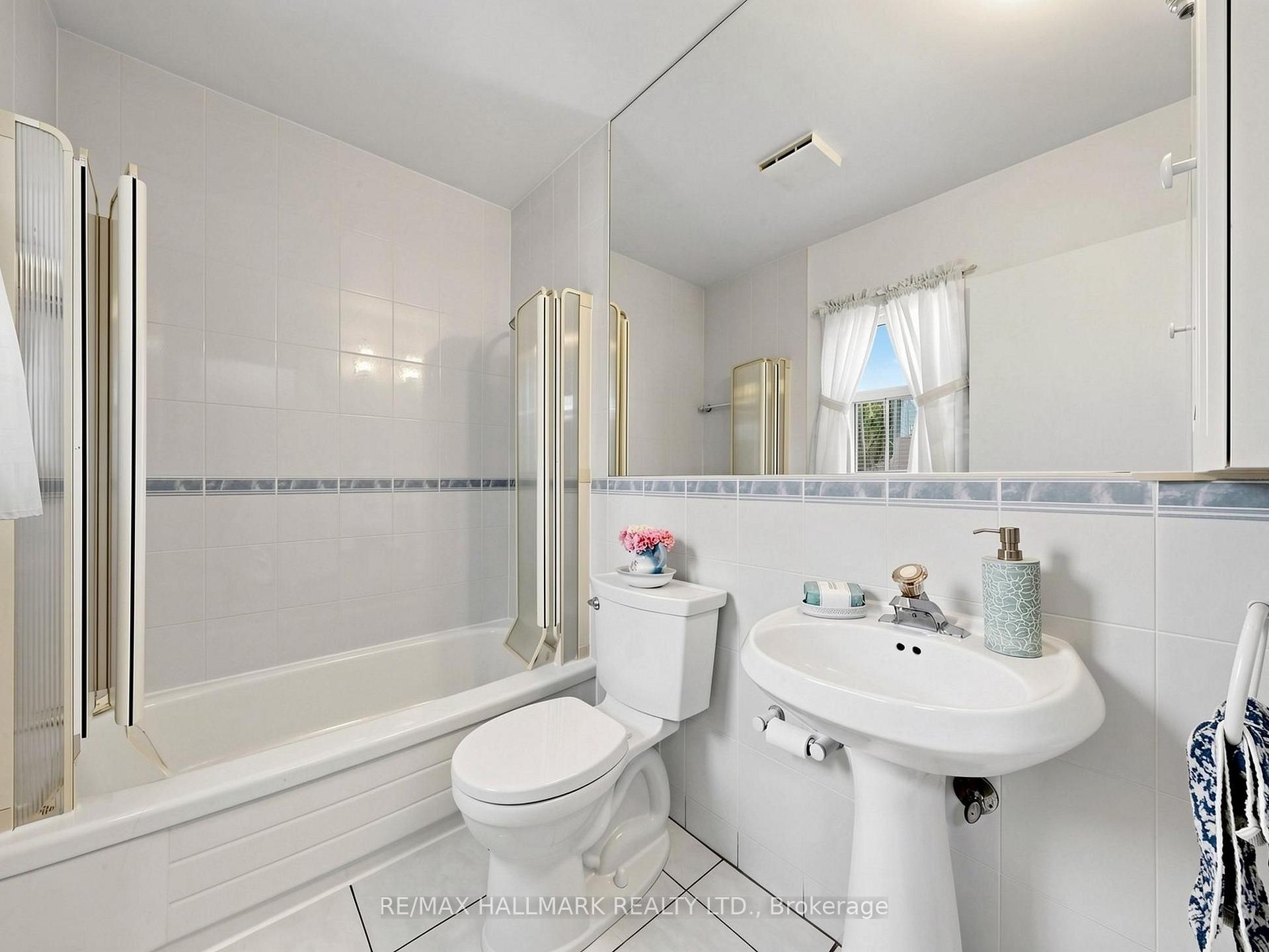 Photo 20 of 20 Elfreda Boulevard, Scarborough, Clairlea-Birchmount — HOMEH