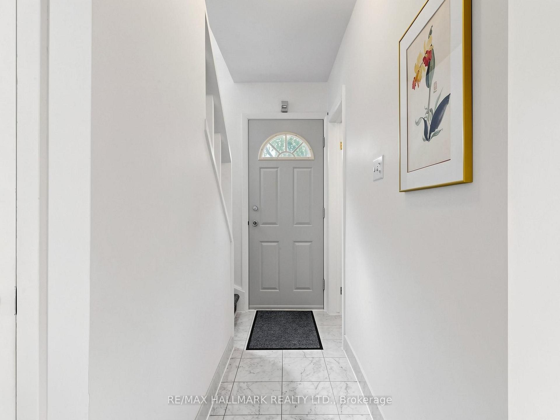 Photo 21 of 20 Elfreda Boulevard, Scarborough, Clairlea-Birchmount — HOMEH