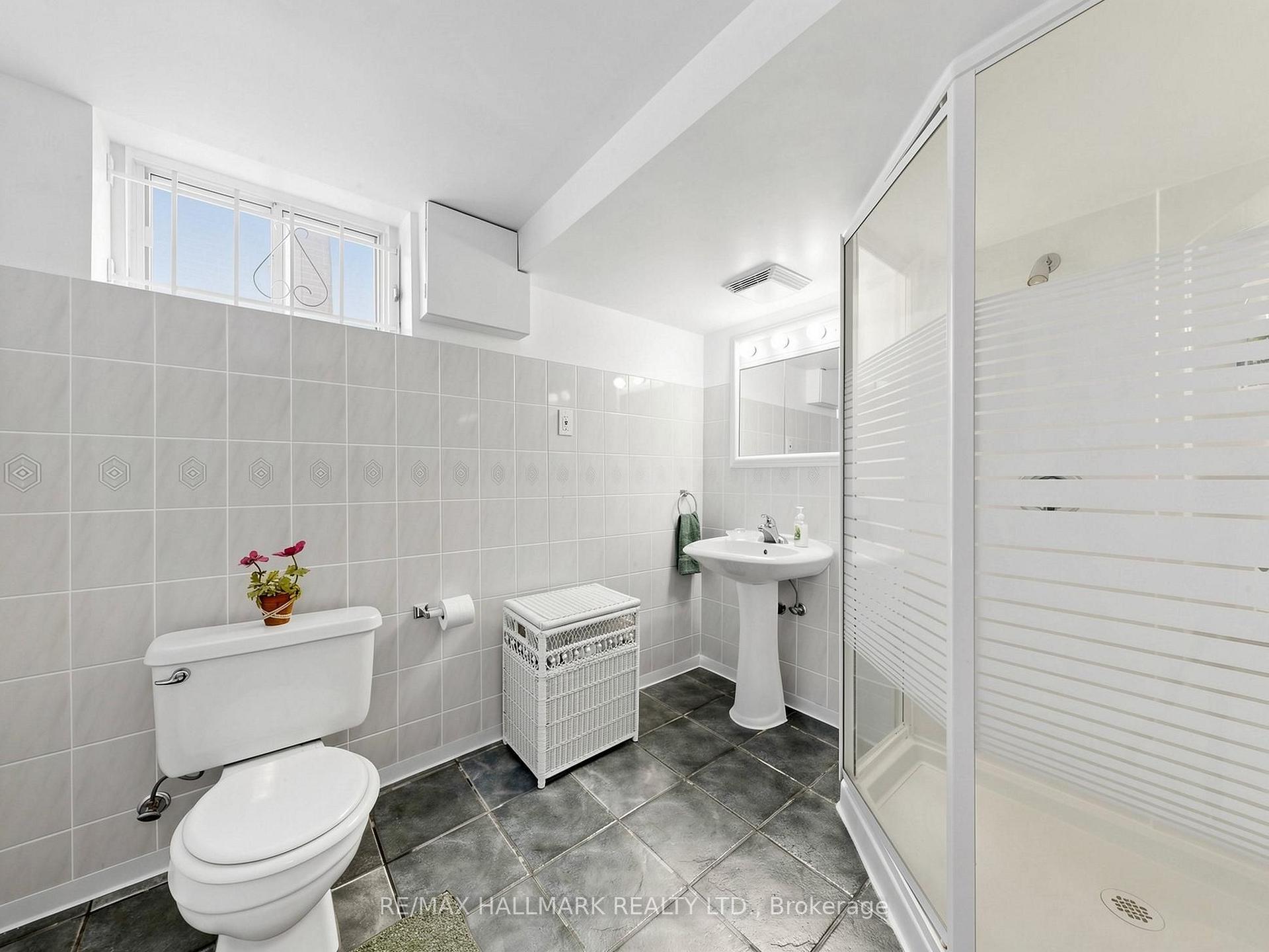Photo 27 of 20 Elfreda Boulevard, Scarborough, Clairlea-Birchmount — HOMEH