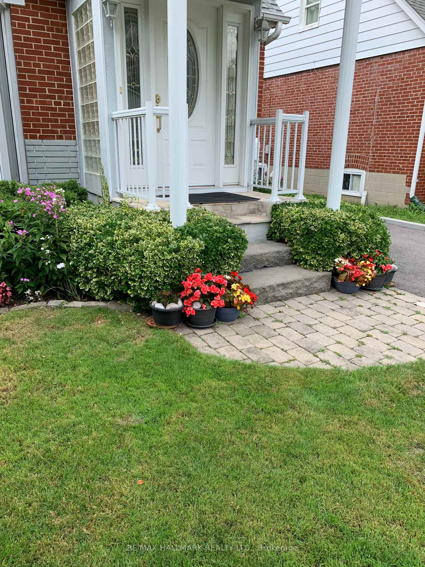 Photo 37 of 20 Elfreda Boulevard, Scarborough, Clairlea-Birchmount — HOMEH