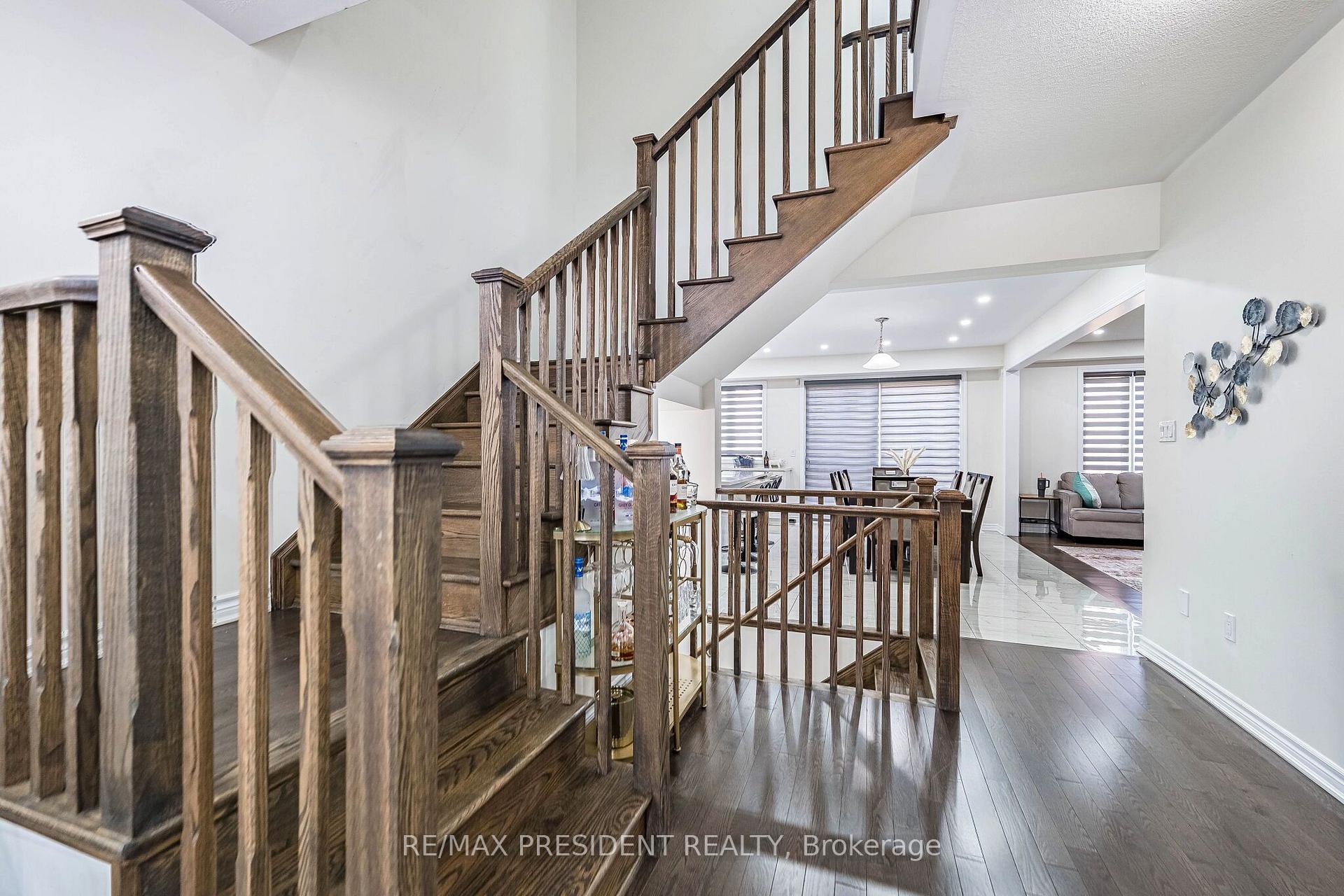 Photo 10 of 58 Petch Avenue, Caledon, Rural Caledon — HOMEH