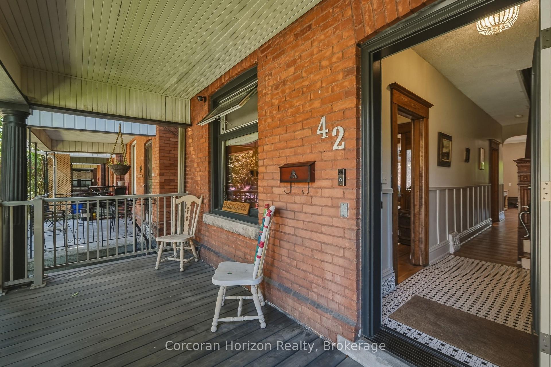 Photo 3 of 42 Nightingale Street, Hamilton, Landsdale — HOMEH