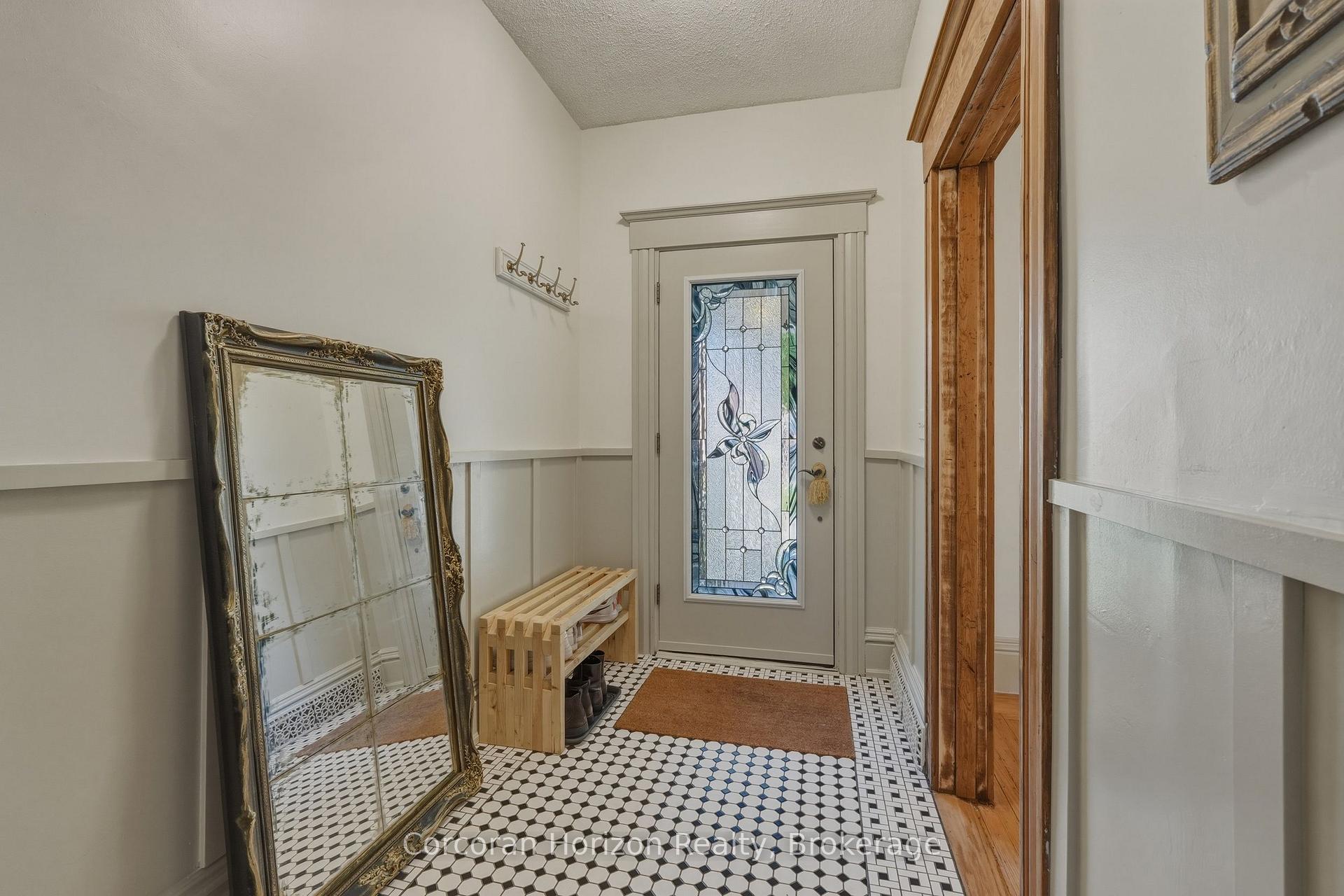 Photo 4 of 42 Nightingale Street, Hamilton, Landsdale — HOMEH