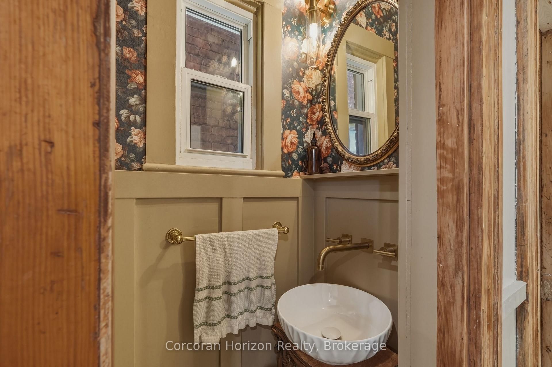 Photo 16 of 42 Nightingale Street, Hamilton, Landsdale — HOMEH