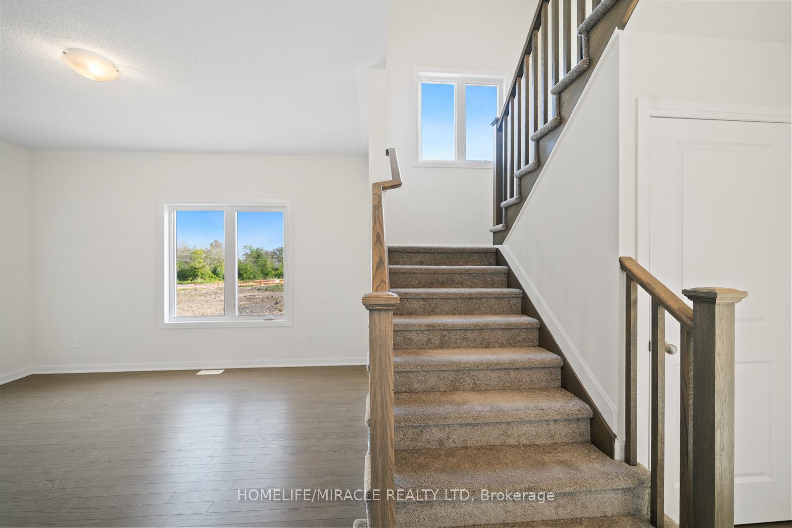 Photo 8 of 54 Oakmont Drive, Loyalist, Bath — HOMEH