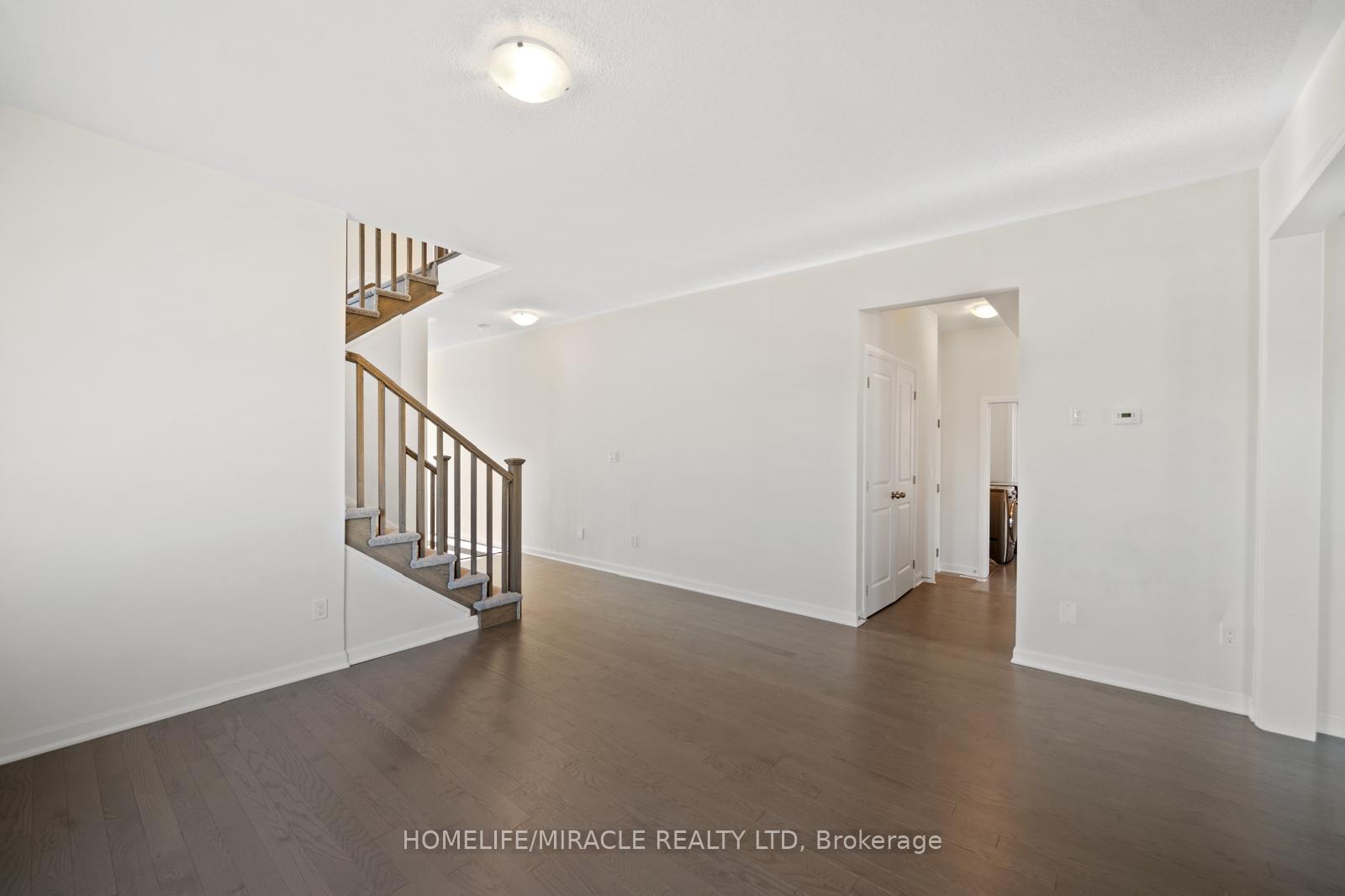 Photo 9 of 54 Oakmont Drive, Loyalist, Bath — HOMEH