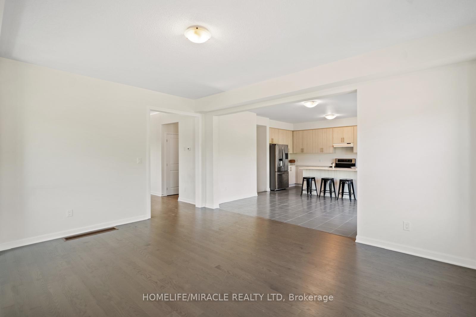 Photo 11 of 54 Oakmont Drive, Loyalist, Bath — HOMEH