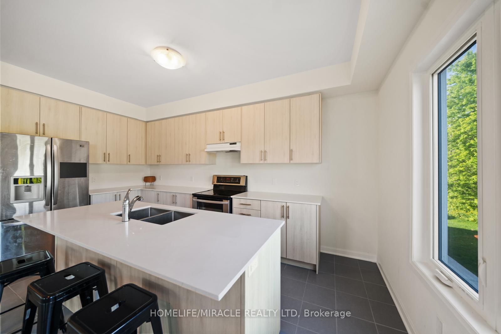 Photo 15 of 54 Oakmont Drive, Loyalist, Bath — HOMEH