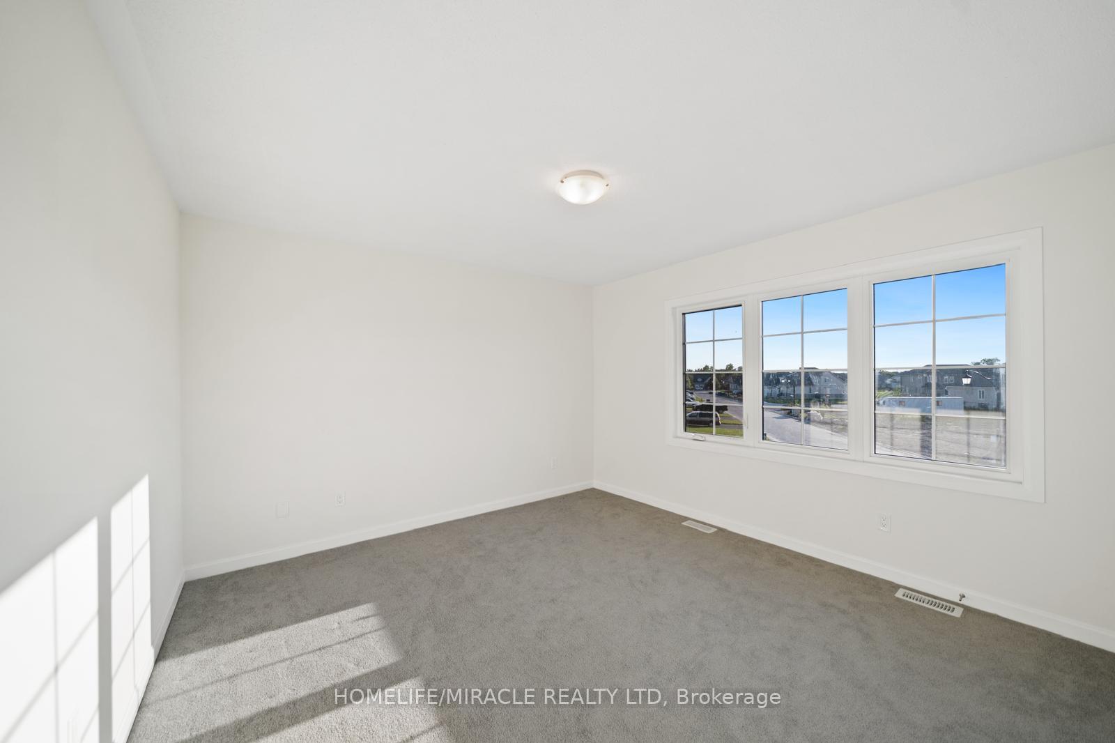 Photo 24 of 54 Oakmont Drive, Loyalist, Bath — HOMEH