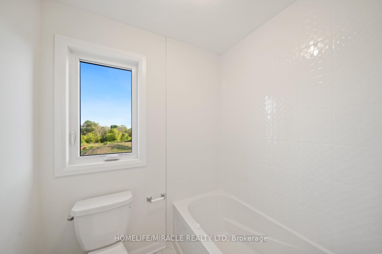 Photo 34 of 54 Oakmont Drive, Loyalist, Bath — HOMEH