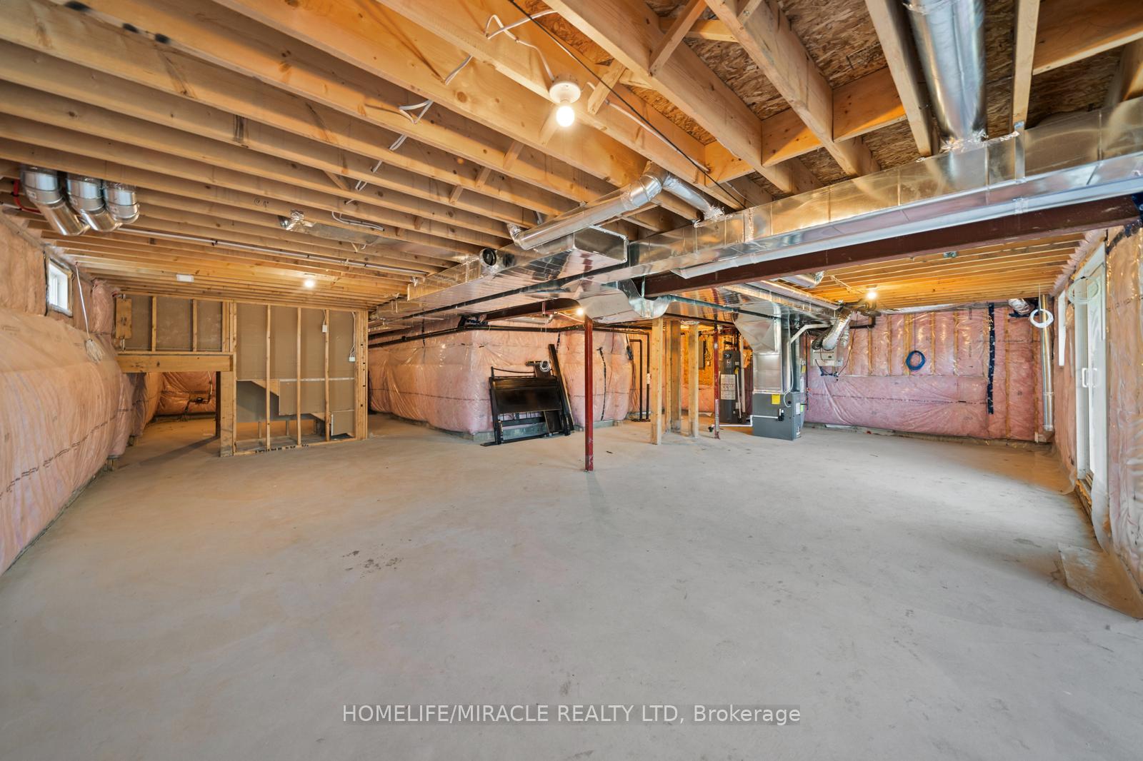 Photo 44 of 54 Oakmont Drive, Loyalist, Bath — HOMEH