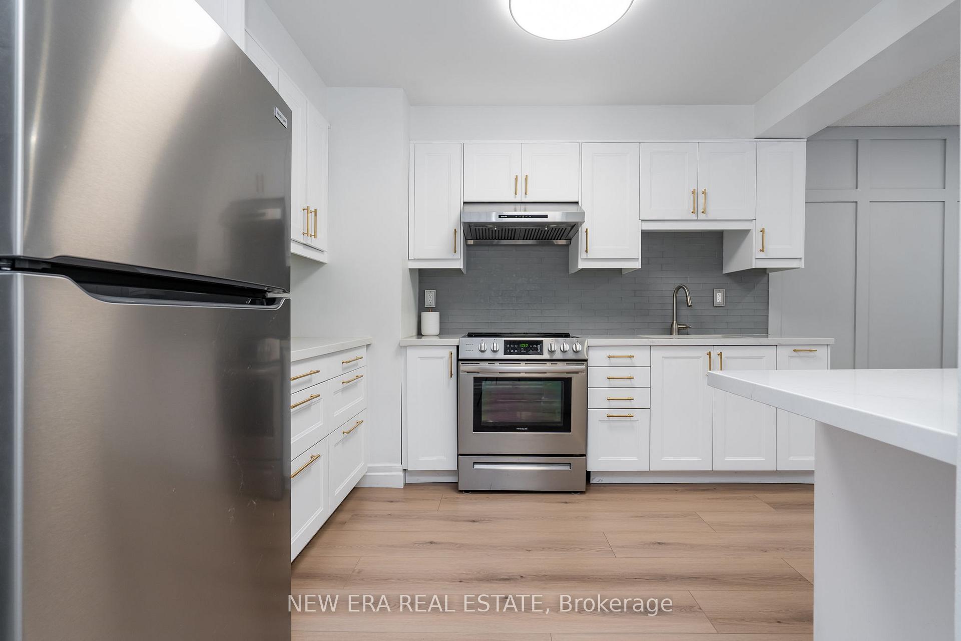 Photo 7 of 25 Berkindale Court, Brampton, Fletcher's Creek South — HOMEH