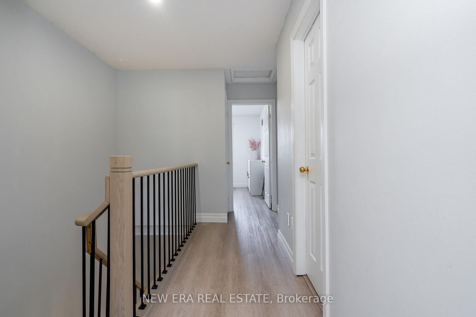 Photo 25 of 25 Berkindale Court, Brampton, Fletcher's Creek South — HOMEH
