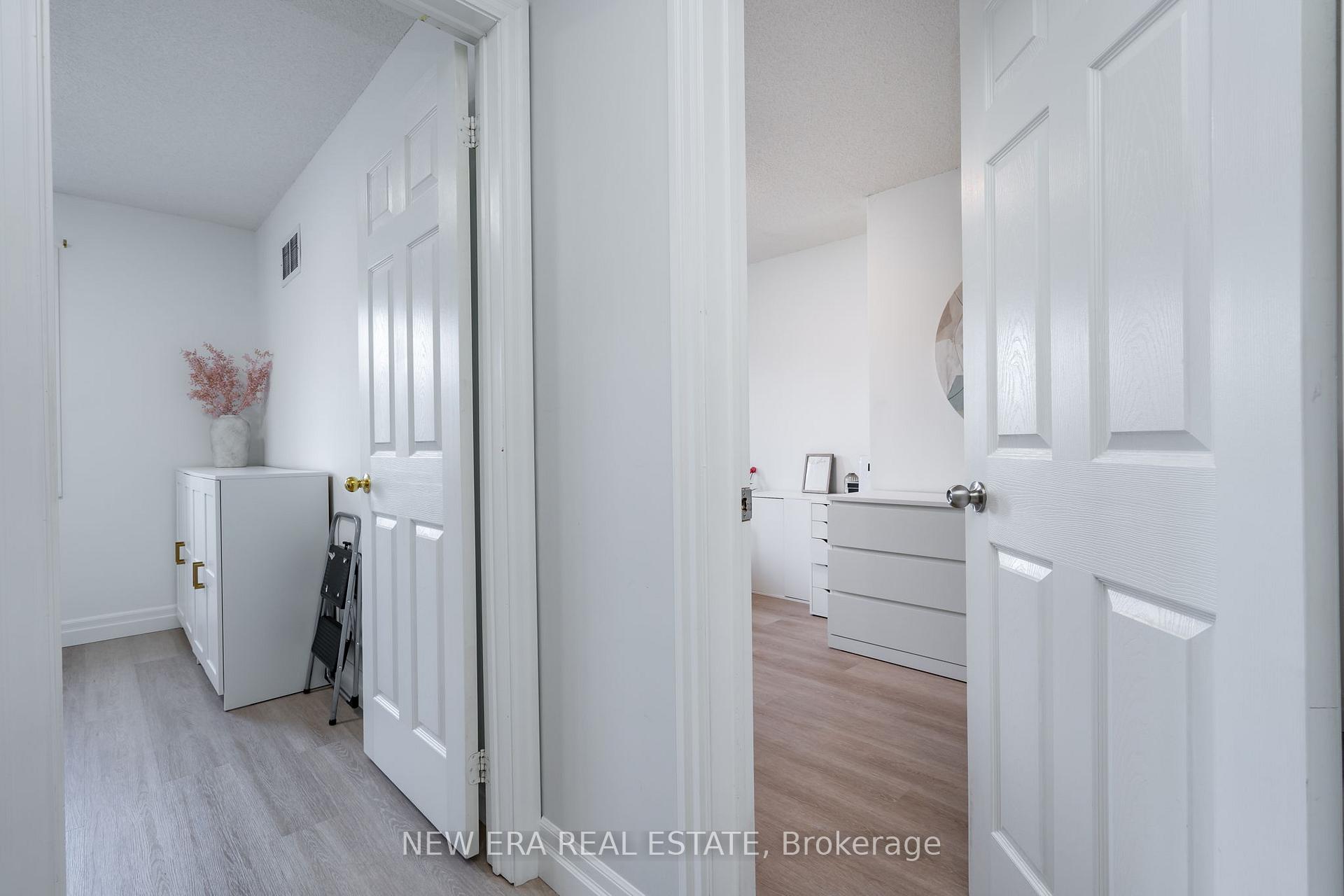 Photo 26 of 25 Berkindale Court, Brampton, Fletcher's Creek South — HOMEH