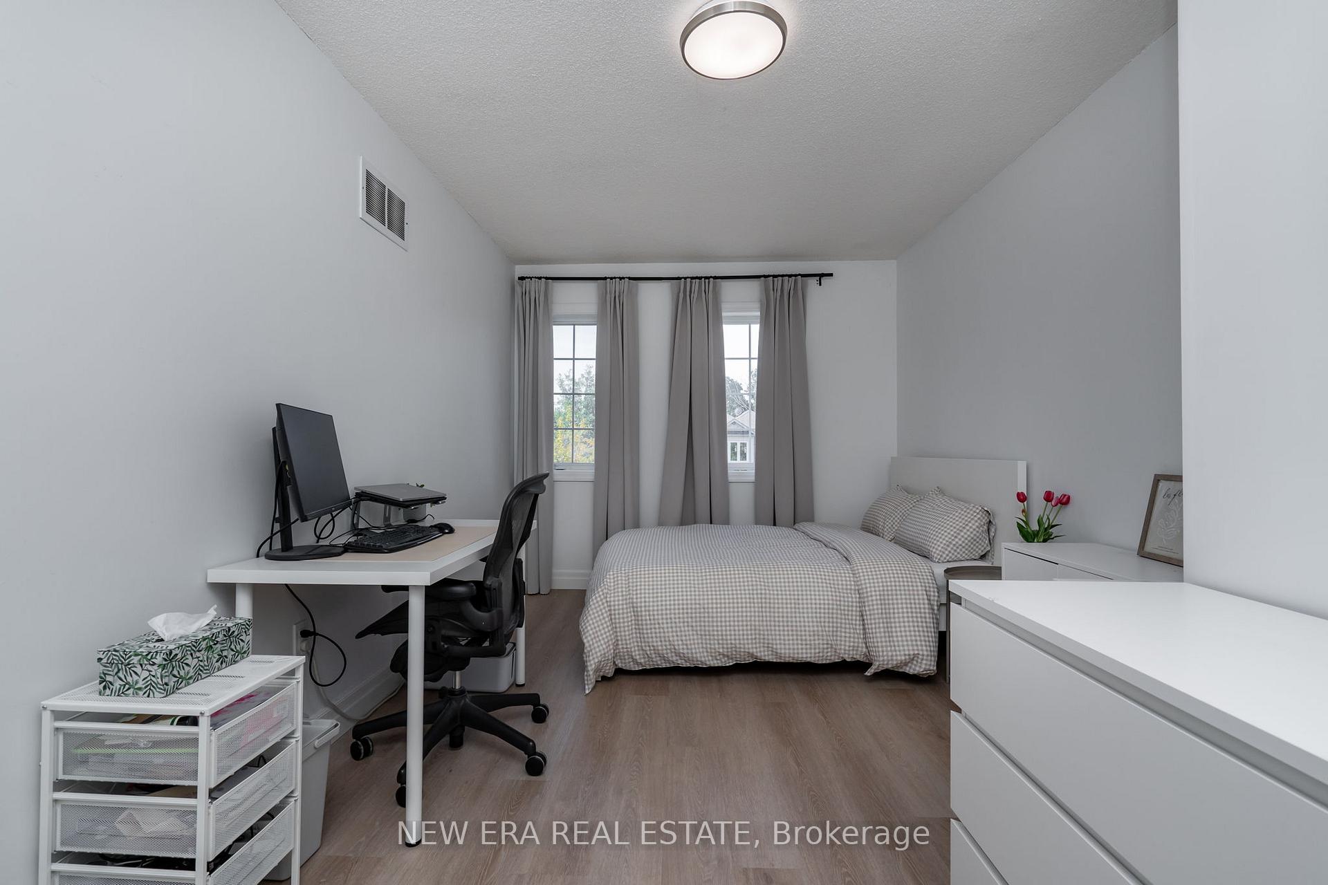 Photo 28 of 25 Berkindale Court, Brampton, Fletcher's Creek South — HOMEH