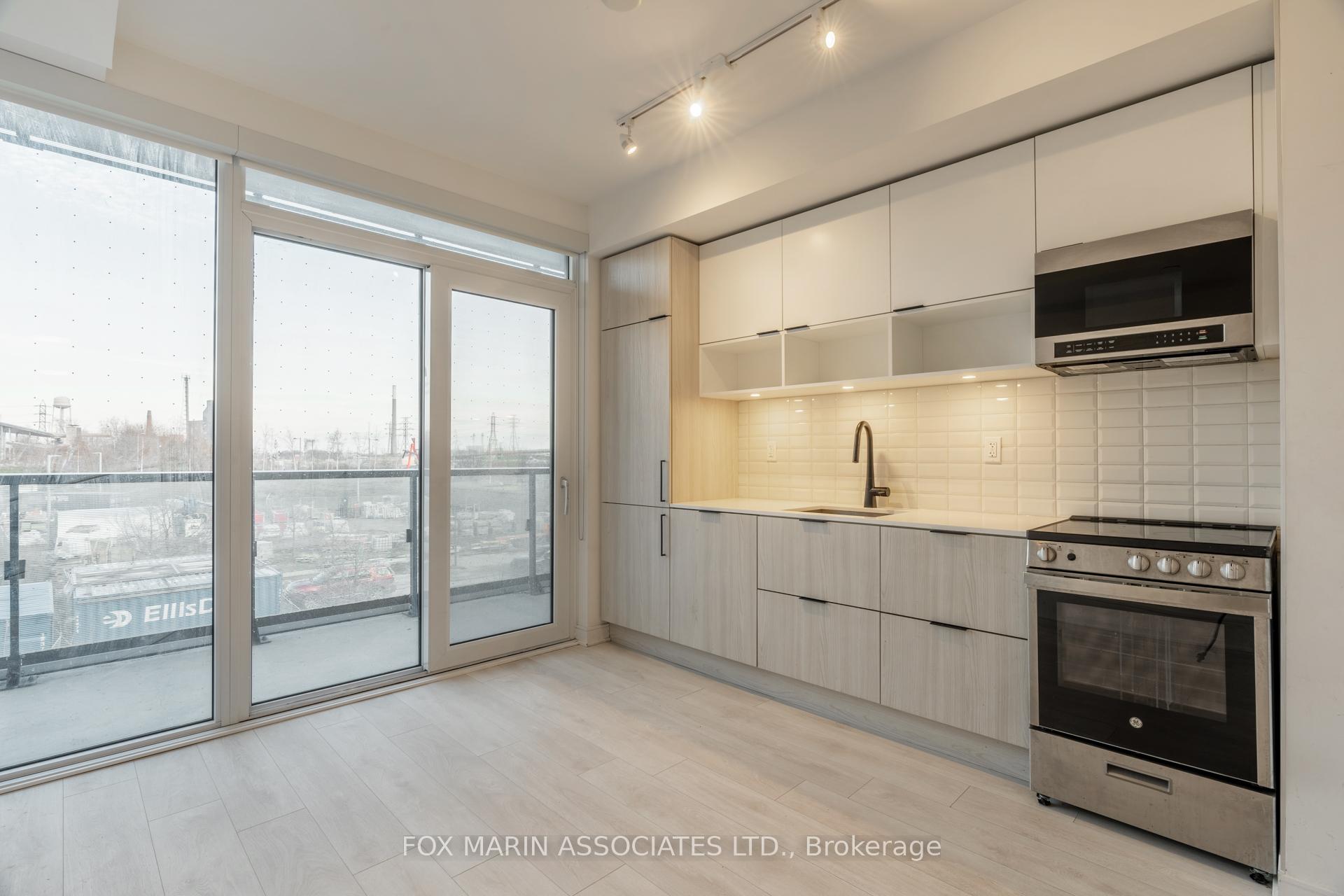 Photo 6 of Unit N329, 35 Rolling Mills Road, Toronto, Waterfront Communities — HOMEH