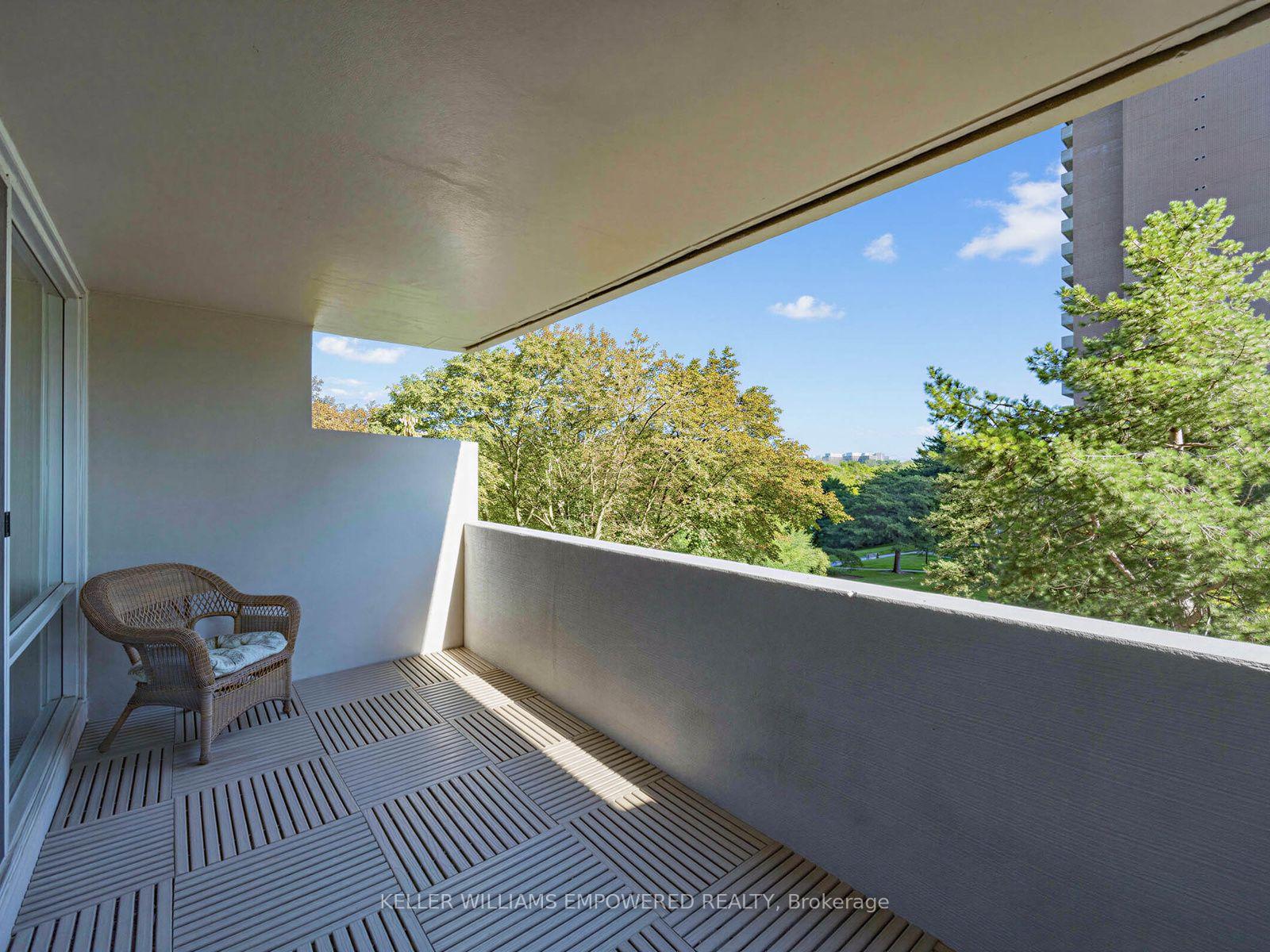 Photo 19 of Unit 406, 240 Scarlett Road, Toronto, Rockcliffe-Smythe — HOMEH