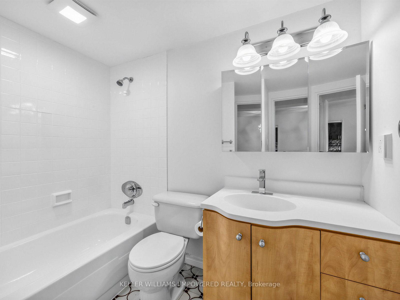 Photo 28 of Unit 406, 240 Scarlett Road, Toronto, Rockcliffe-Smythe — HOMEH