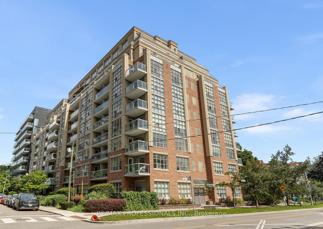 Front of Unit 205, 15 Stafford Street