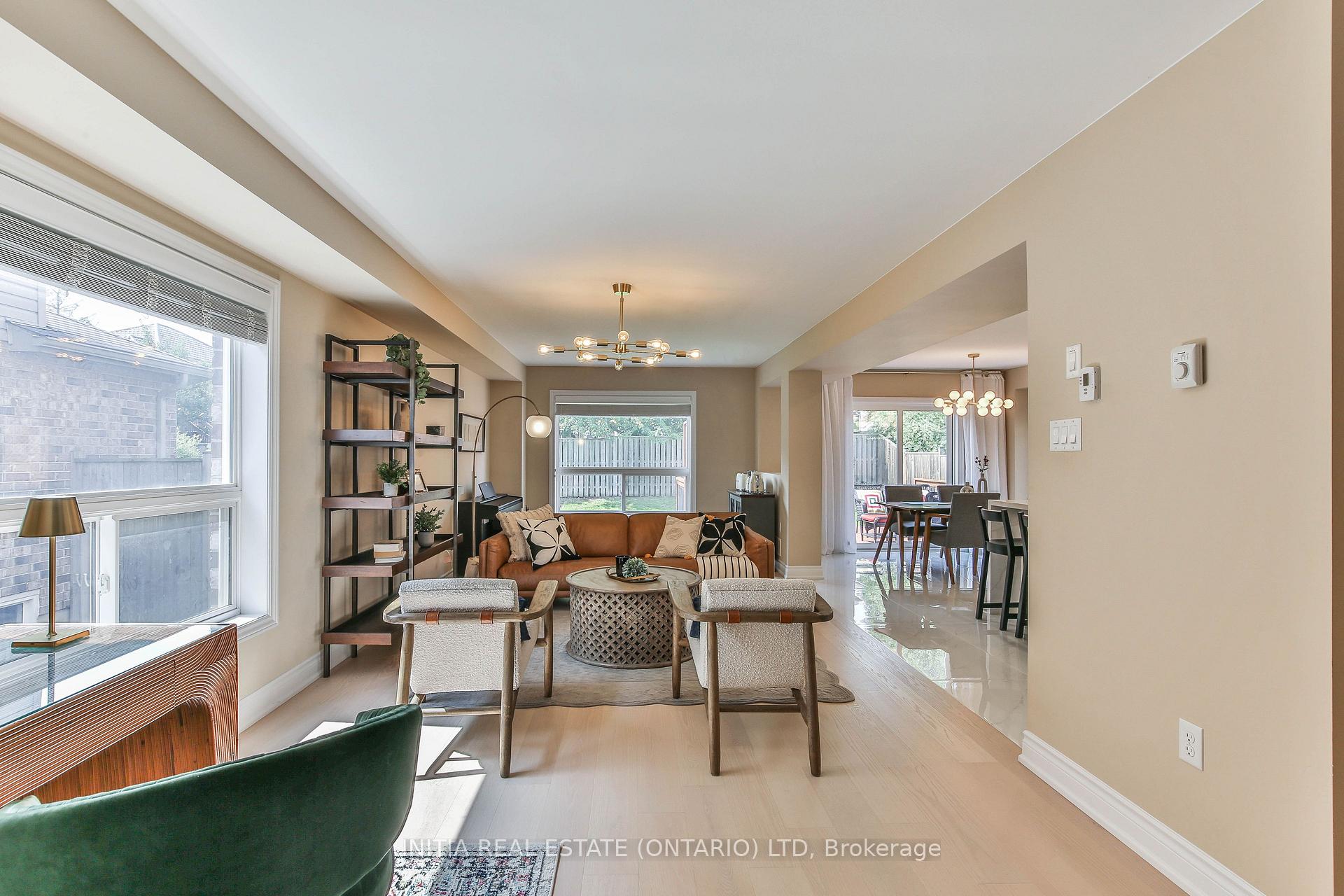 Photo 6 of 3209 Tilbury Lane, London, South V — HOMEH