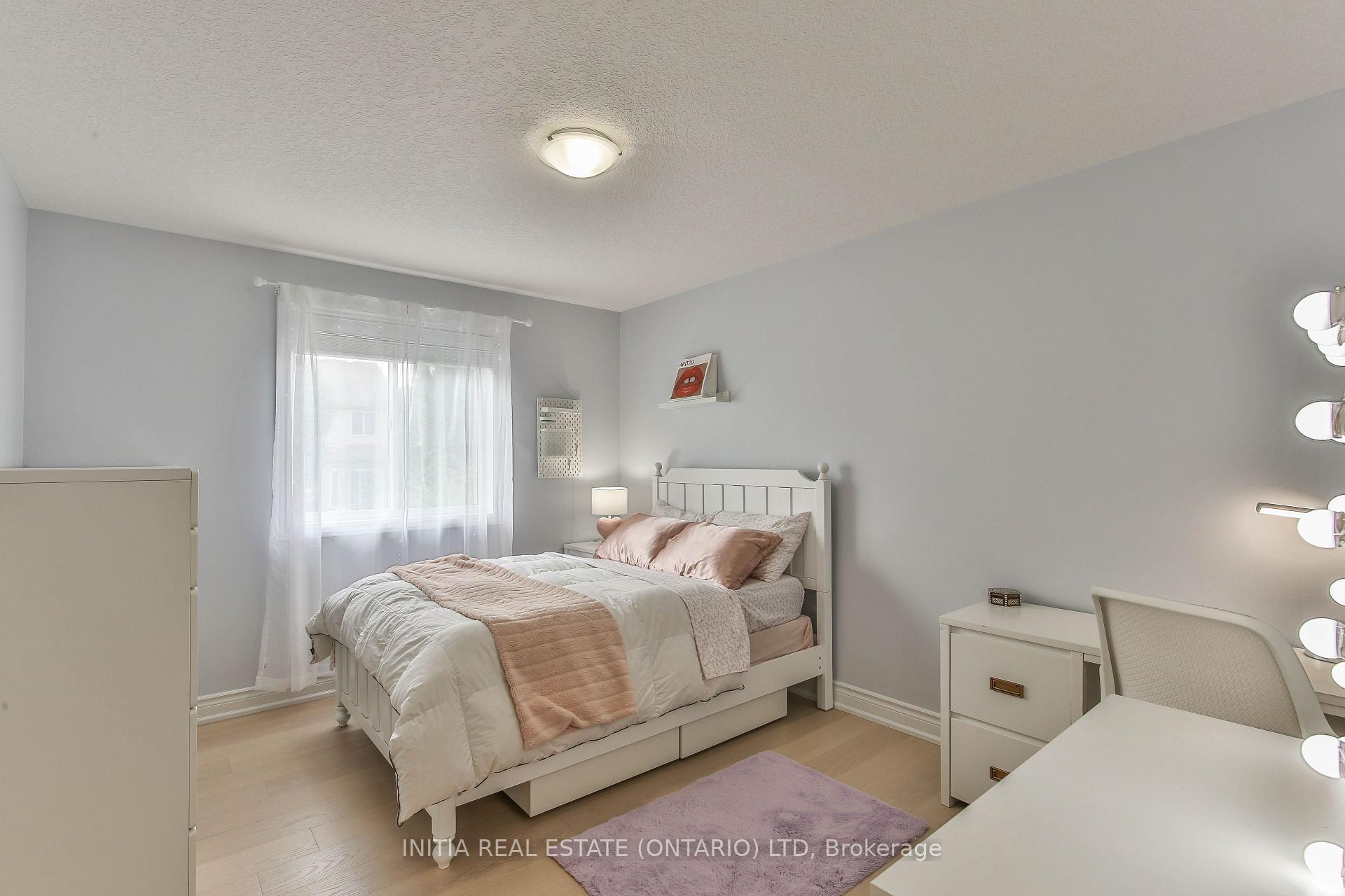 Photo 28 of 3209 Tilbury Lane, London, South V — HOMEH