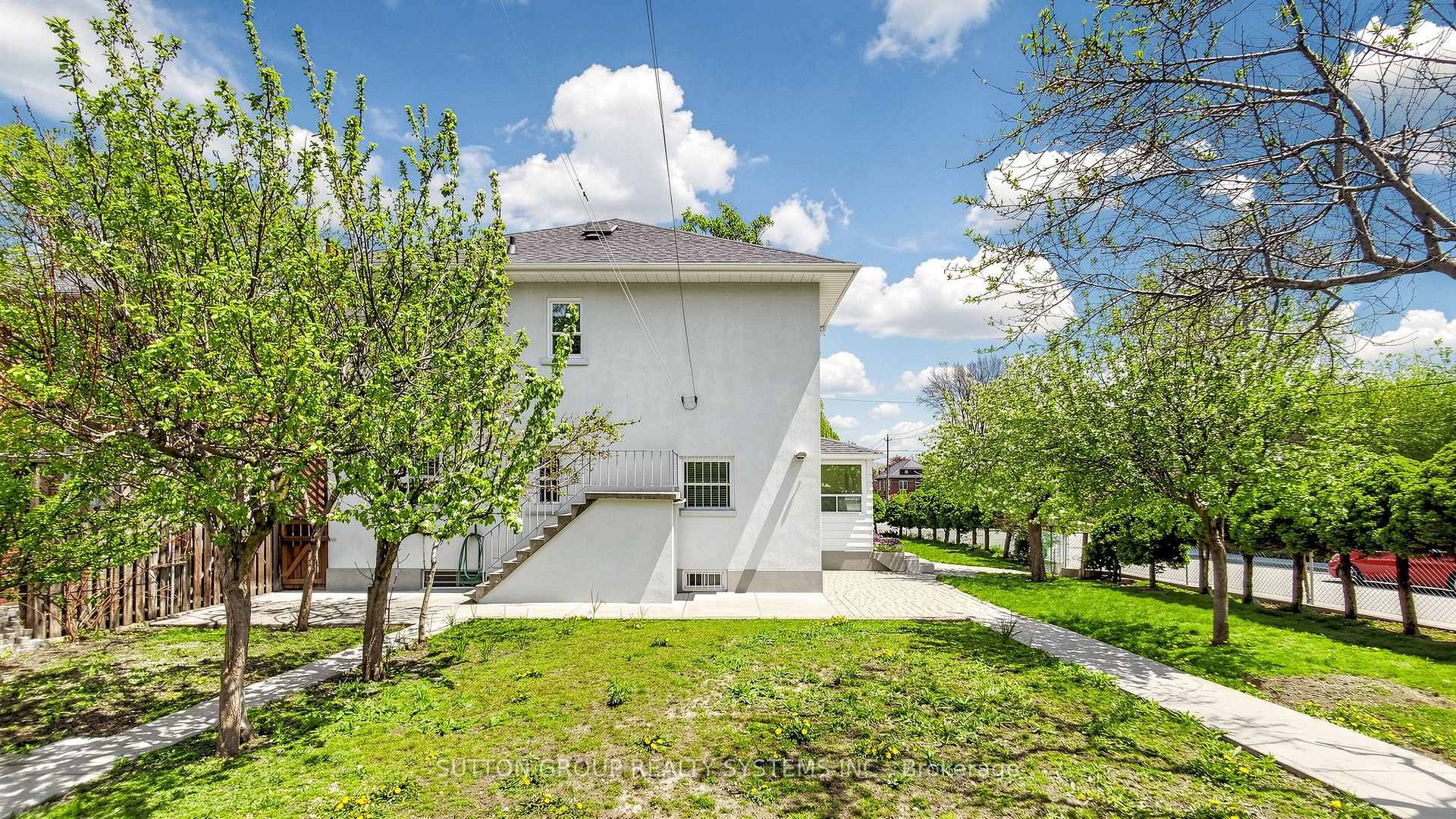 Photo 37 of 114 Rosemount Avenue, Toronto, Corso Italia-Davenport — HOMEH