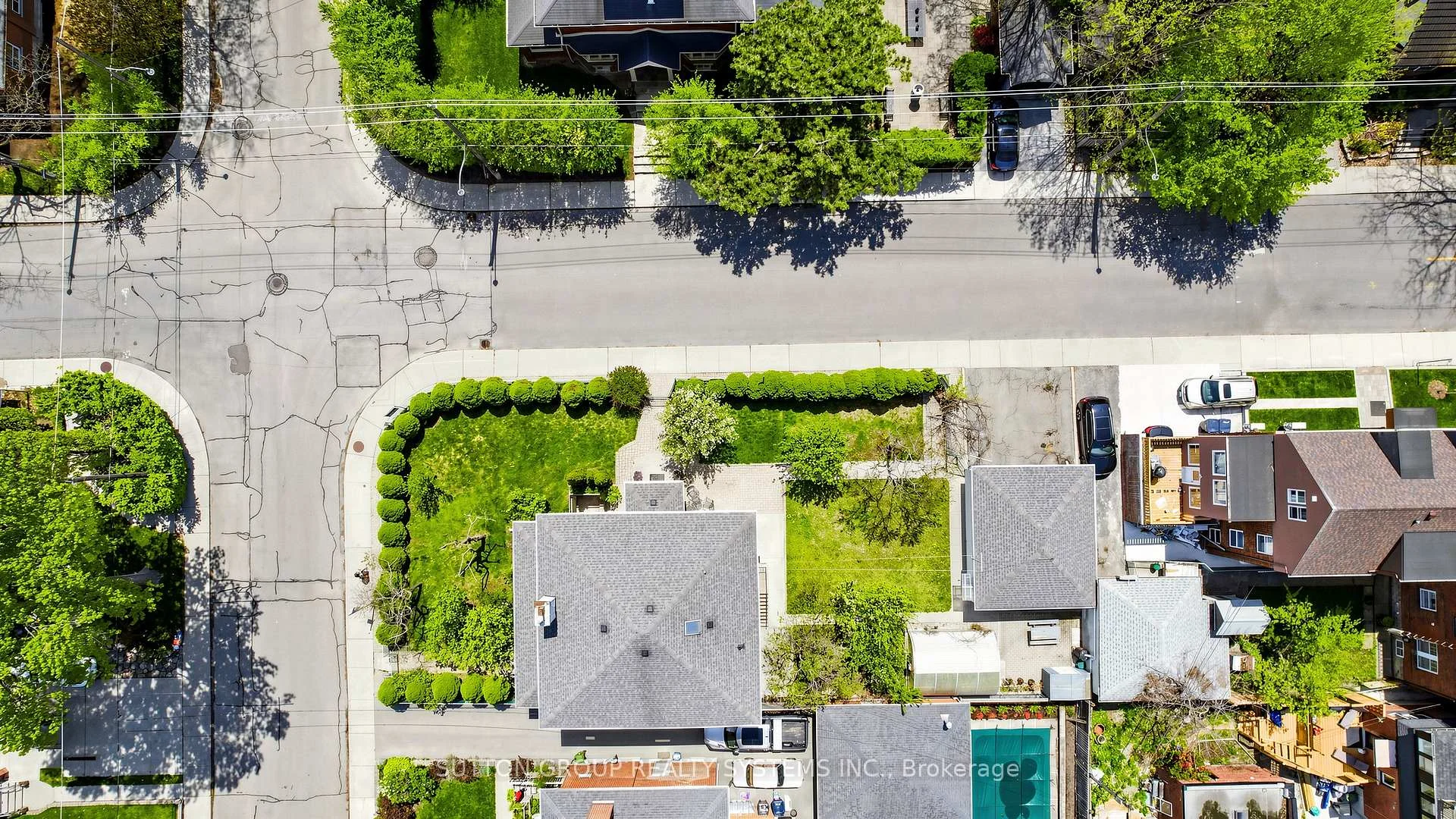 Photo 51 of 114 Rosemount Avenue, Toronto, Corso Italia-Davenport — HOMEH