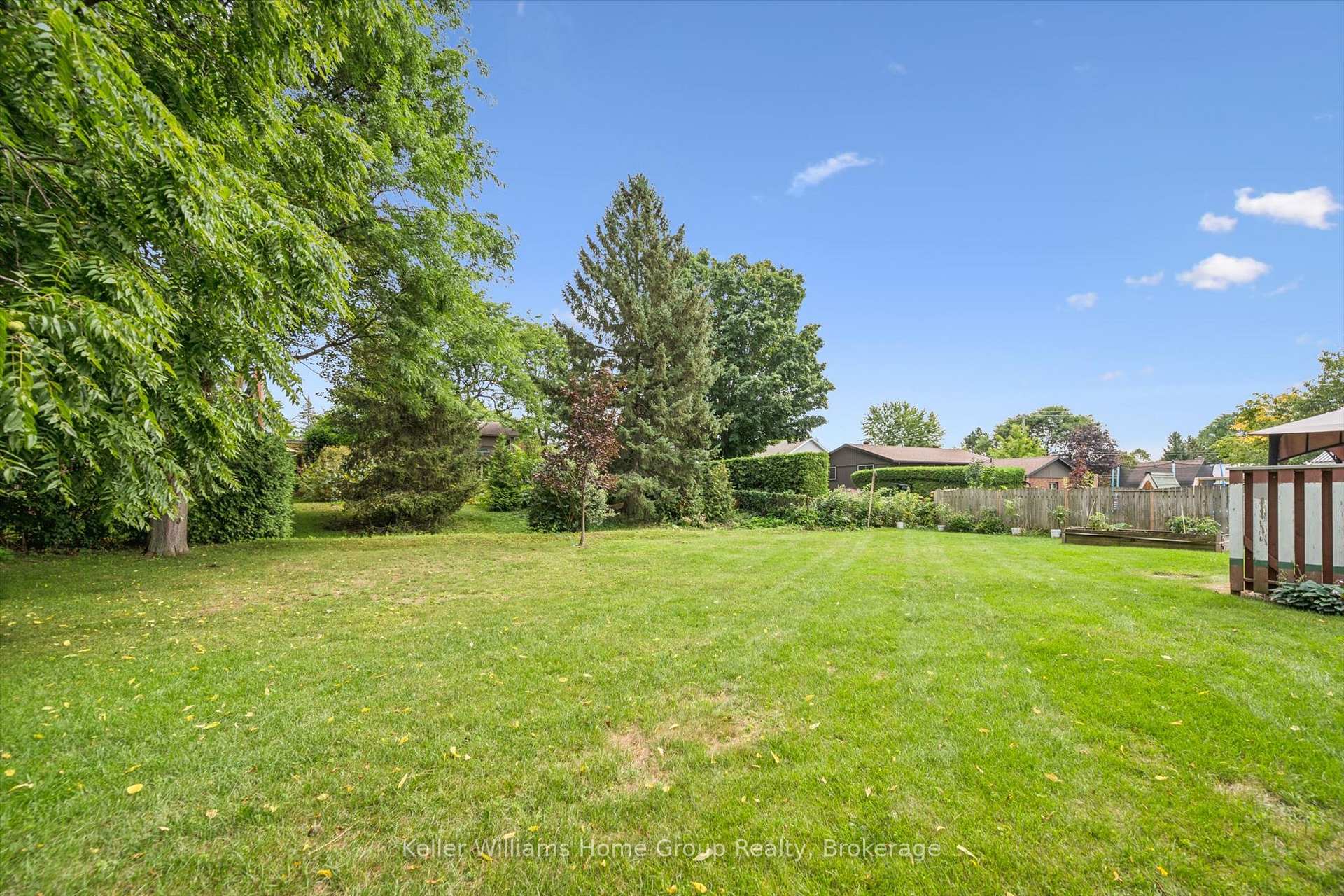 Photo 41 of 5 Cuthbert Street, Centre Wellington, Elora/Salem — HOMEH