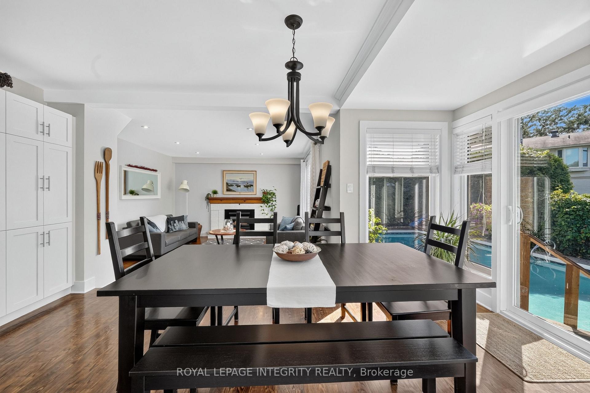 Photo 18 of 1398 Hayes Street, Ottawa, Bilberry Creek/Queenswood Heights — HOMEH