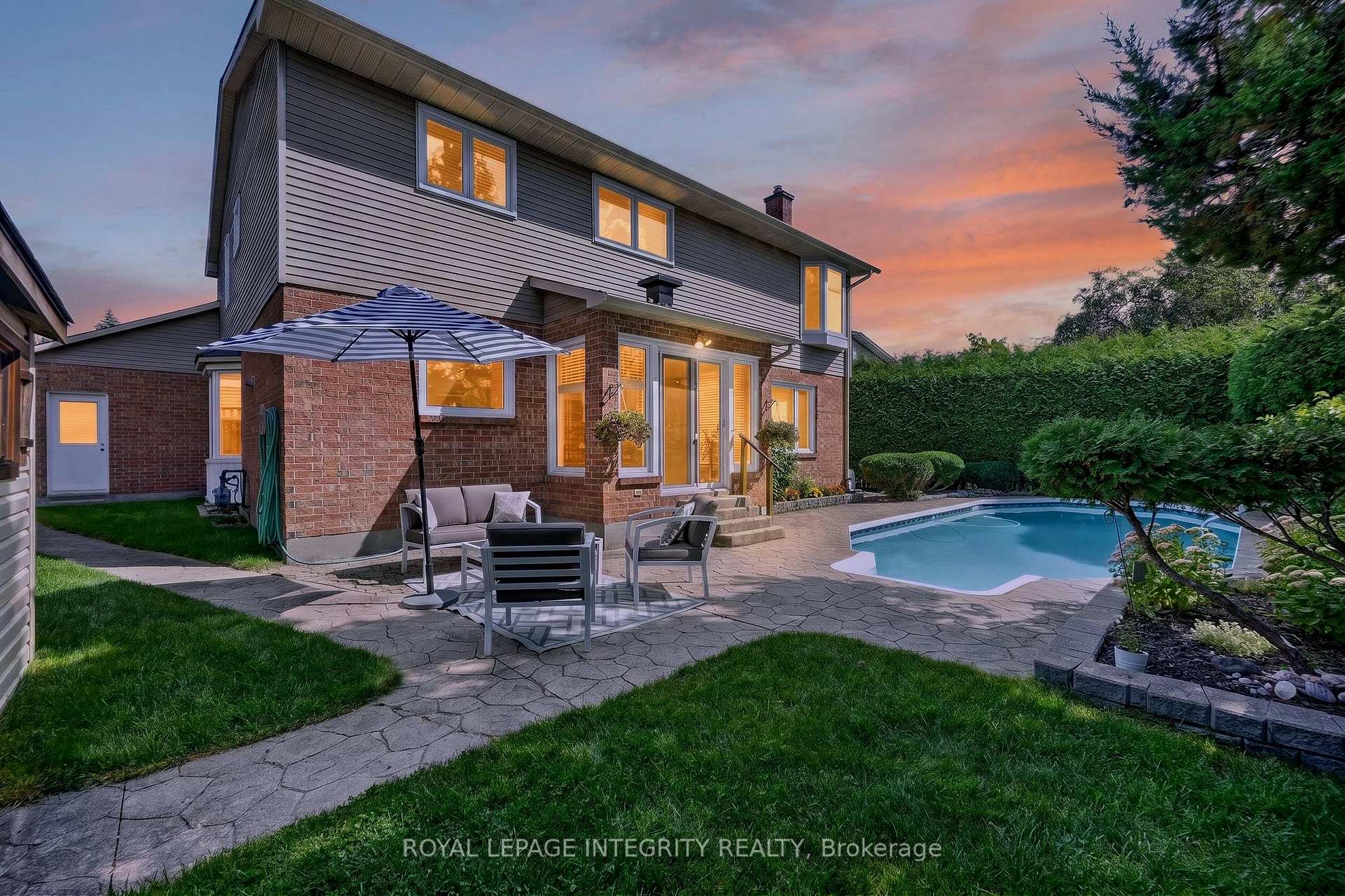 Photo 49 of 1398 Hayes Street, Ottawa, Bilberry Creek/Queenswood Heights — HOMEH