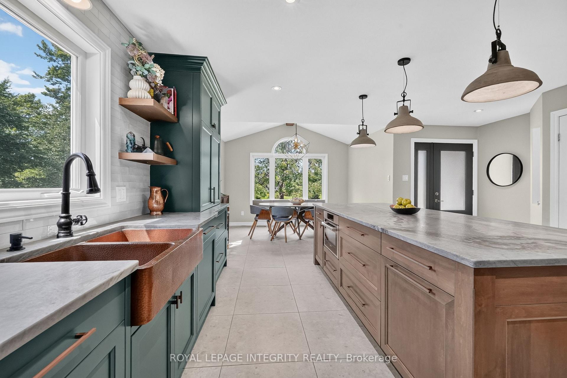 Photo 14 of 1946 Farisita Drive, Ottawa, Vars Village — HOMEH