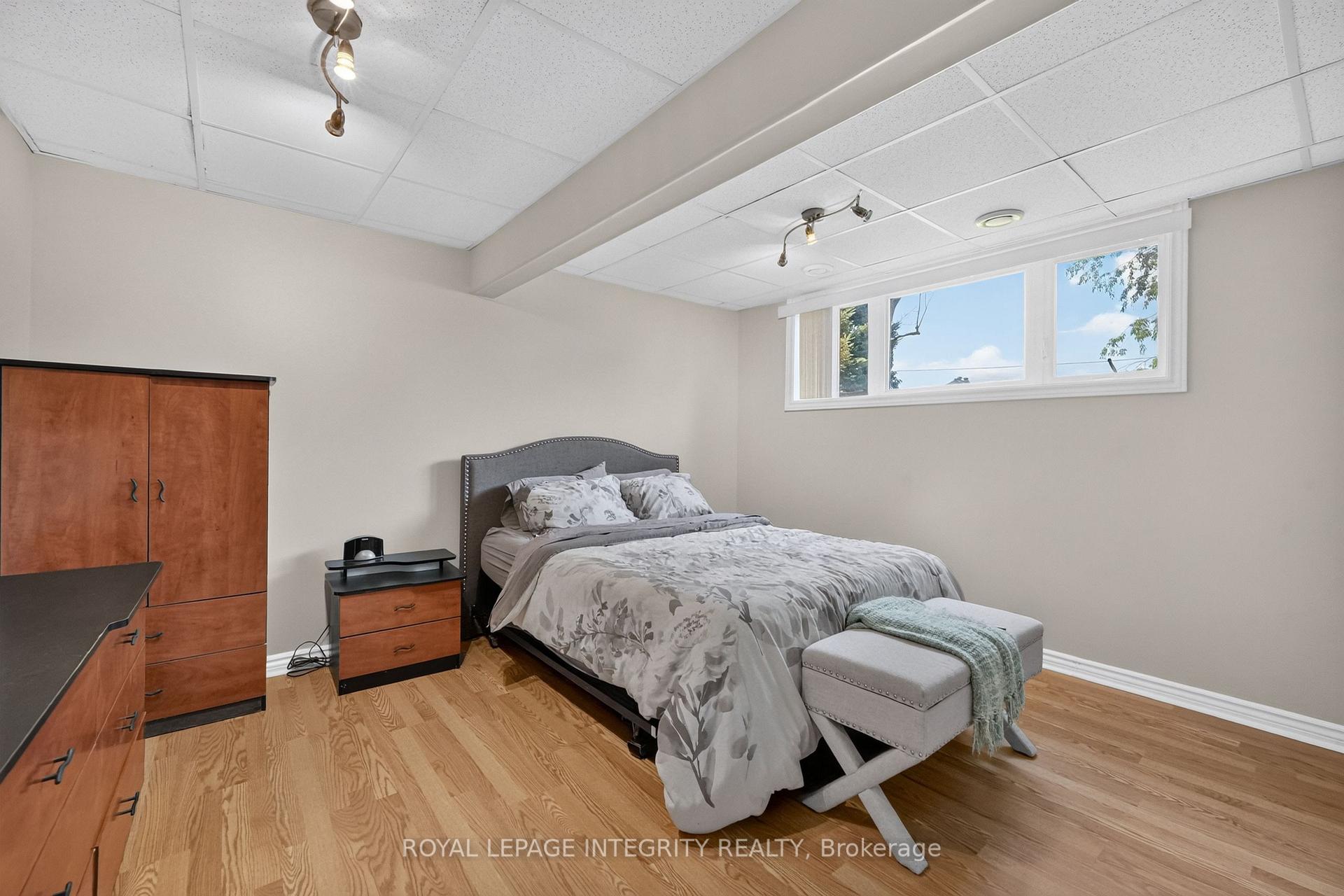 Photo 32 of 1946 Farisita Drive, Ottawa, Vars Village — HOMEH