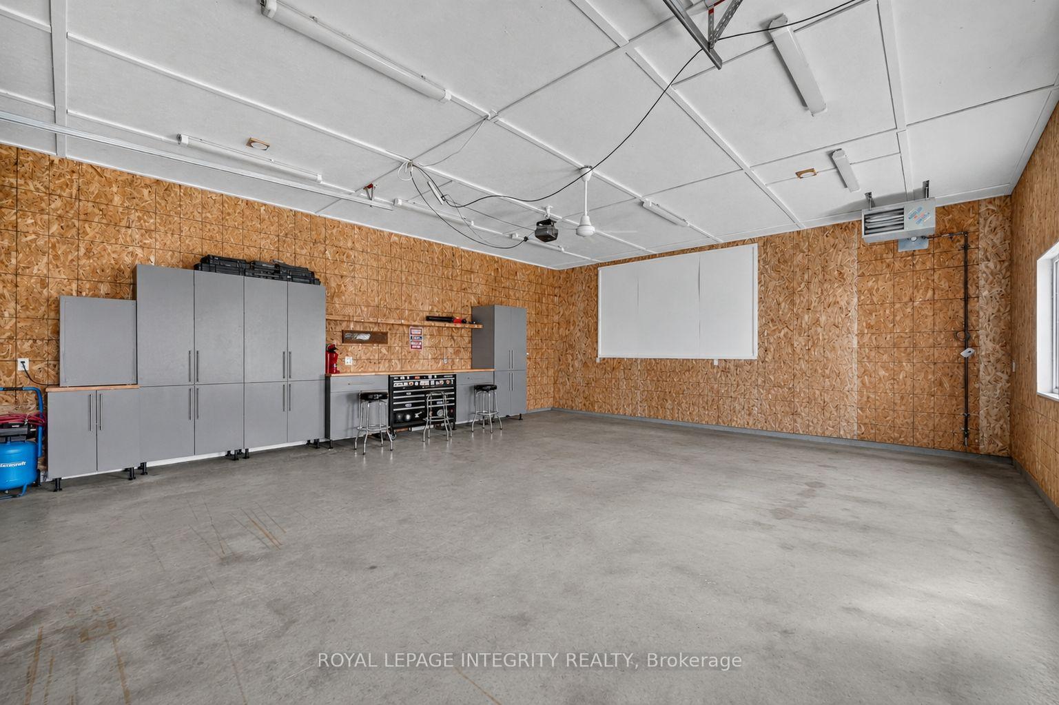 Photo 38 of 1946 Farisita Drive, Ottawa, Vars Village — HOMEH