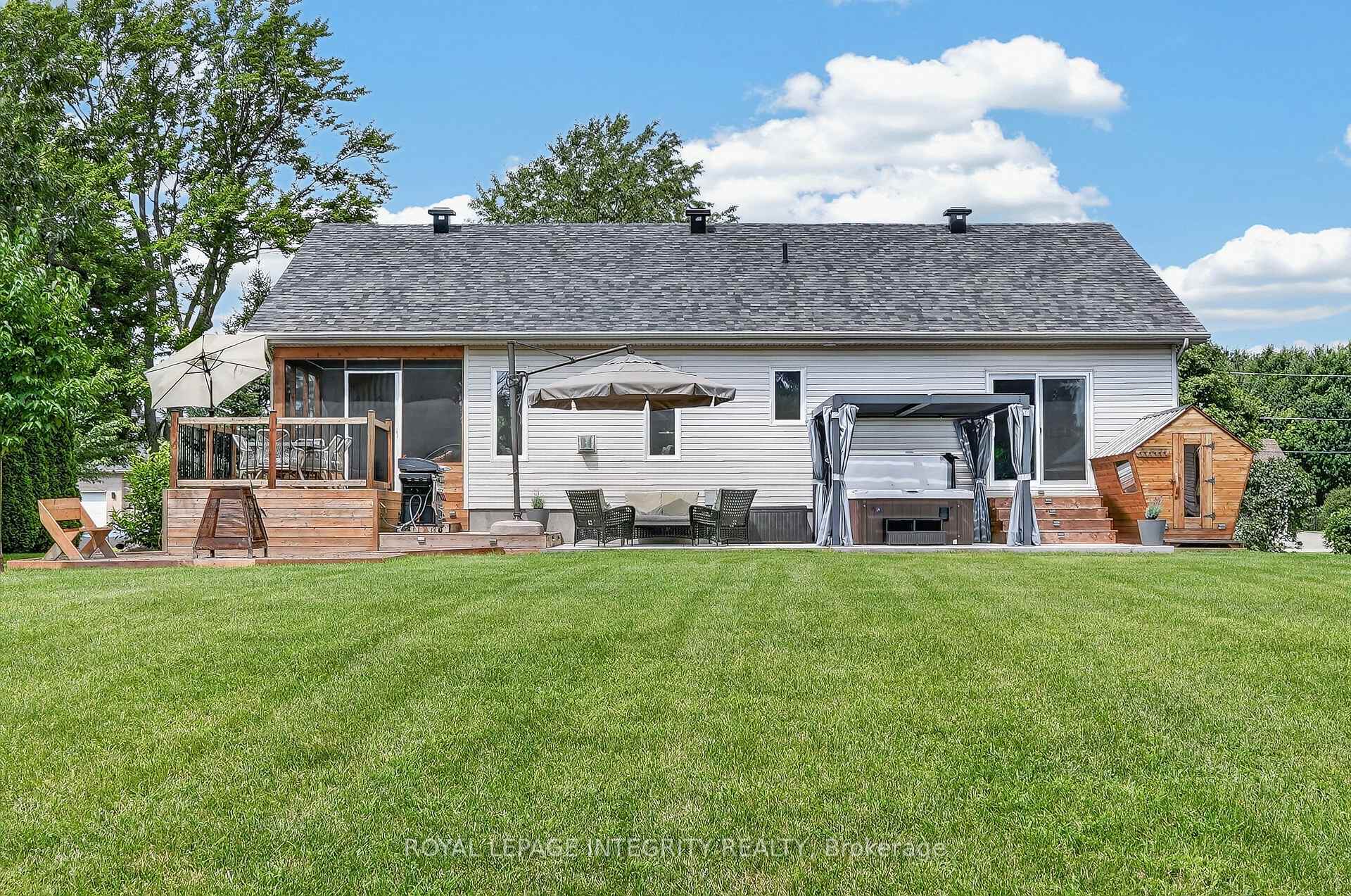 Photo 46 of 1946 Farisita Drive, Ottawa, Vars Village — HOMEH