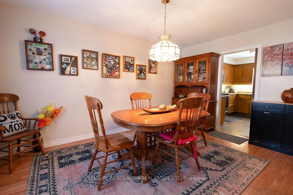 Photo 11 of 232 Thorne Drive, Strathroy-Caradoc, NE — HOMEH