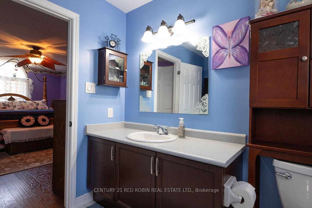 Photo 23 of 232 Thorne Drive, Strathroy-Caradoc, NE — HOMEH