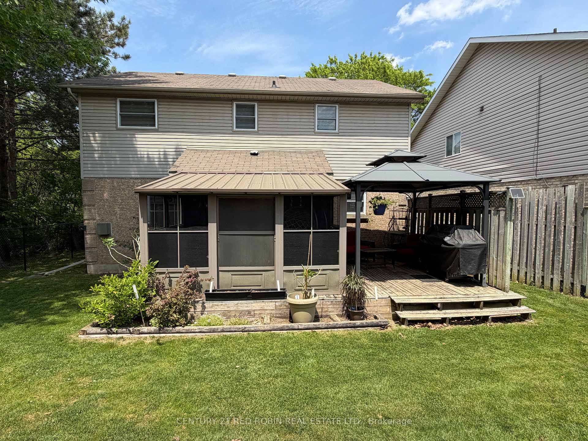 Photo 35 of 232 Thorne Drive, Strathroy-Caradoc, NE — HOMEH