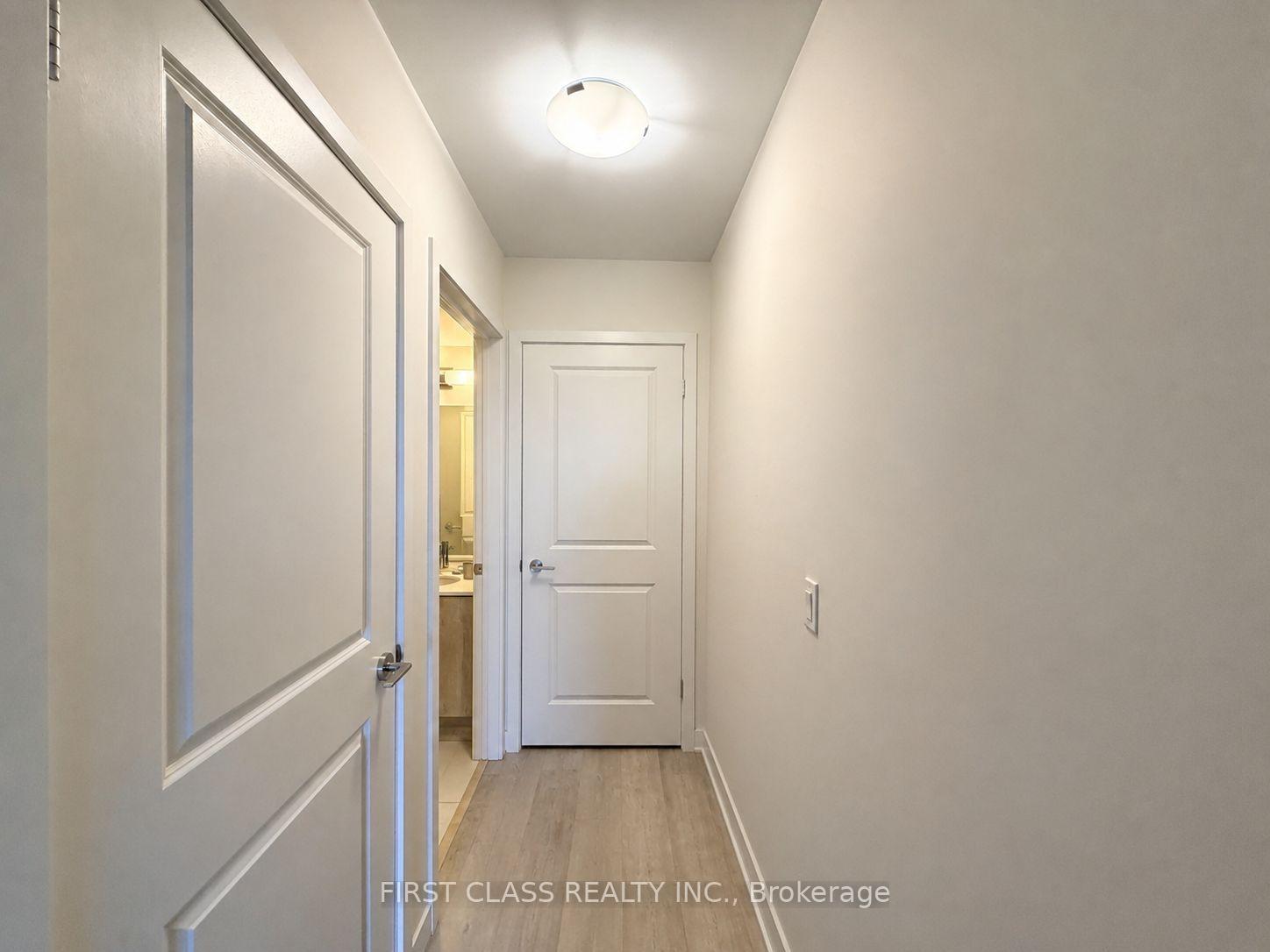 Photo 10 of Unit 9, 155 Downsview Park Boulevard, North York, Downsview-Roding-CFB — HOMEH