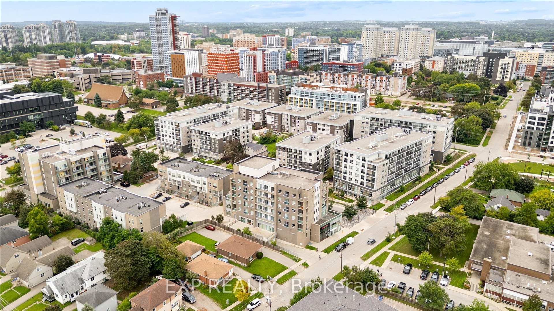 Photo 6 of Unit H204, 62 Balsam Street, Waterloo, Beechwood/University — HOMEH