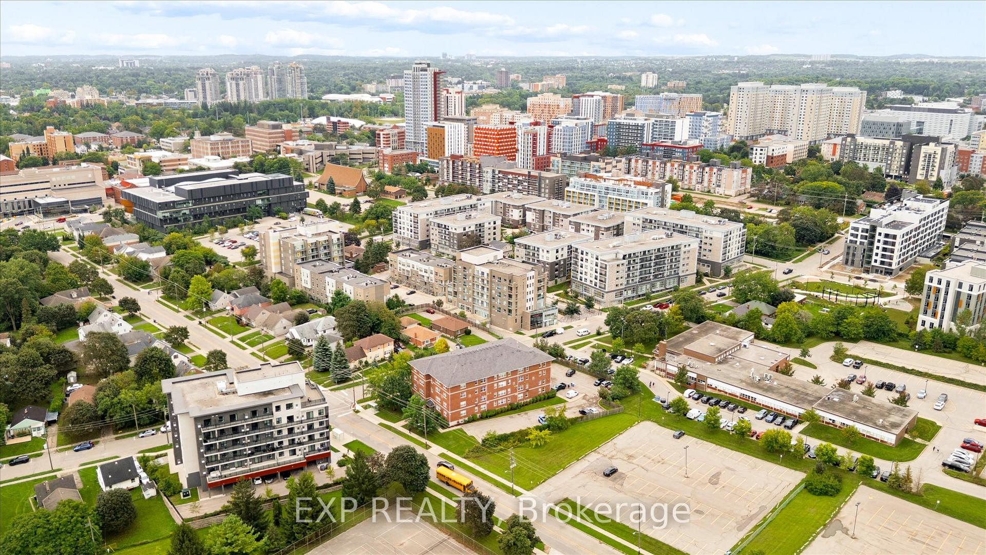 Photo 7 of Unit H204, 62 Balsam Street, Waterloo, Beechwood/University — HOMEH