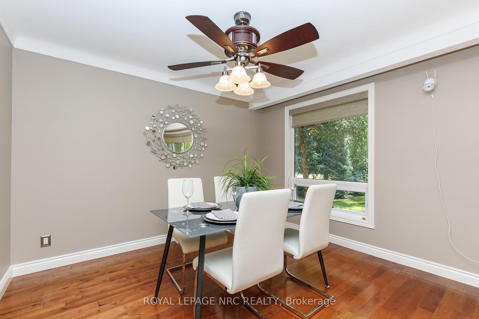 Photo 11 of 15 Black Friars Road, St. Catharines, Lakeshore — HOMEH