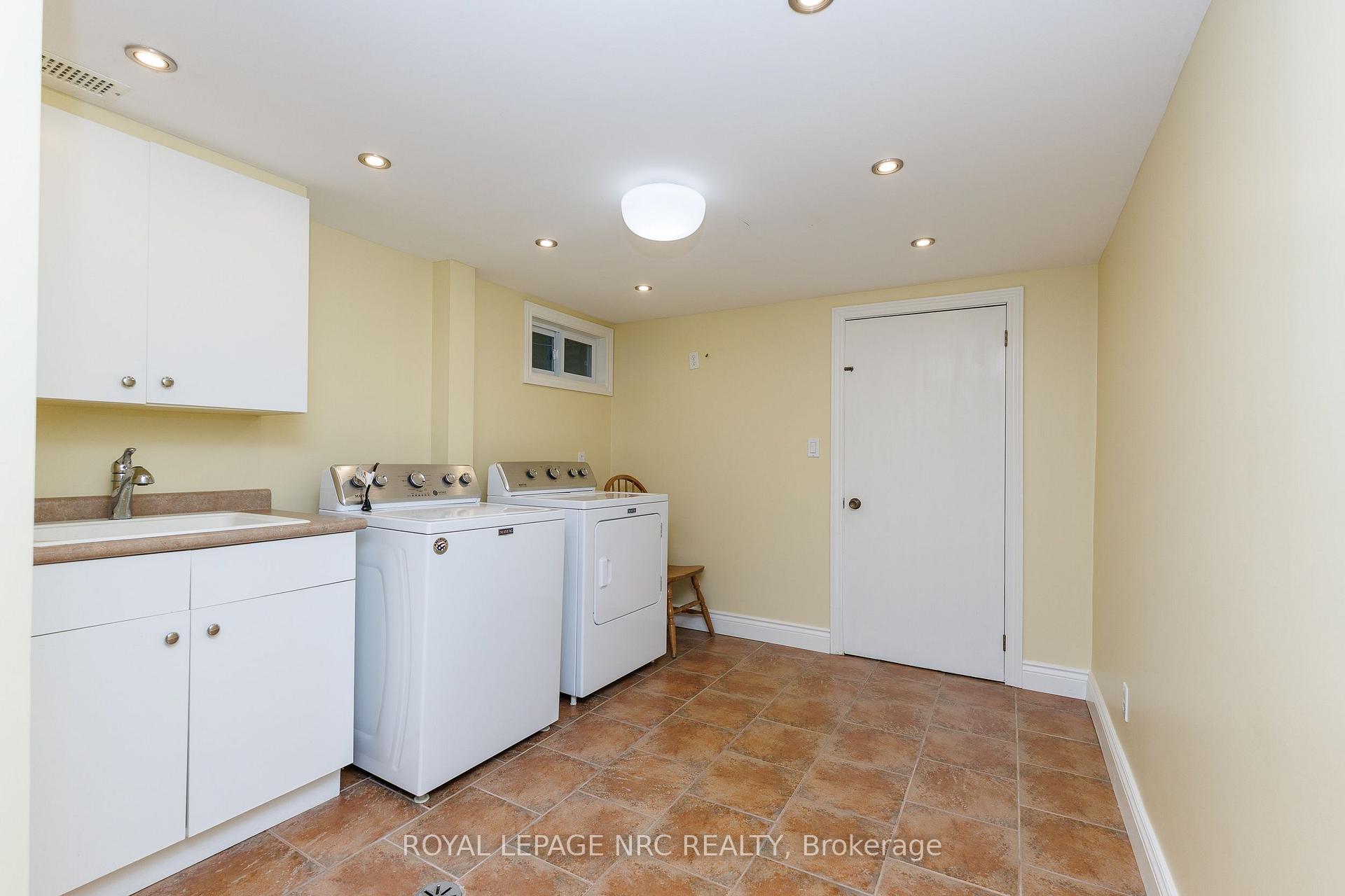Photo 29 of 15 Black Friars Road, St. Catharines, Lakeshore — HOMEH