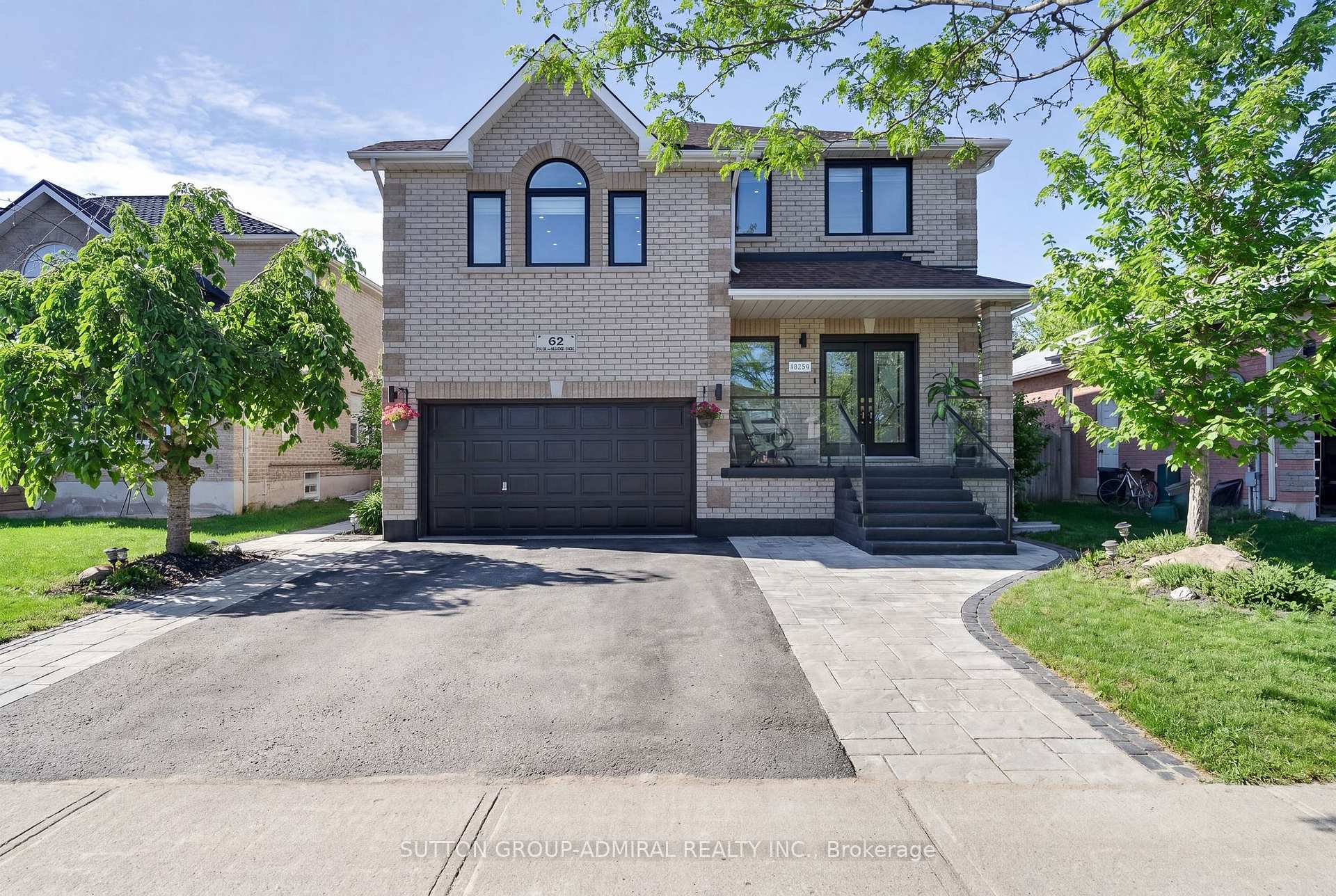 Photo 2 of 62 Prince George Crescent, Barrie, Innis-Shore — HOMEH