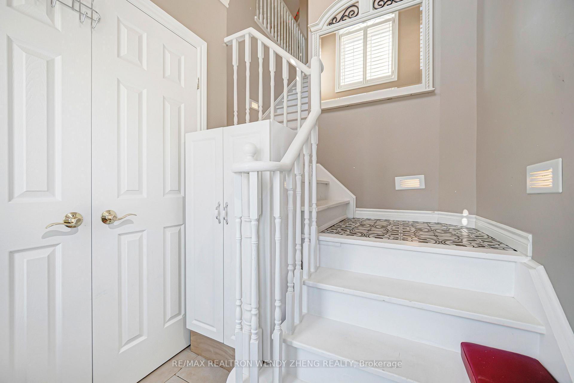 Photo 7 of Unit 21, 520 Silken Laumann Drive, Newmarket, Stonehaven-Wyndham — HOMEH