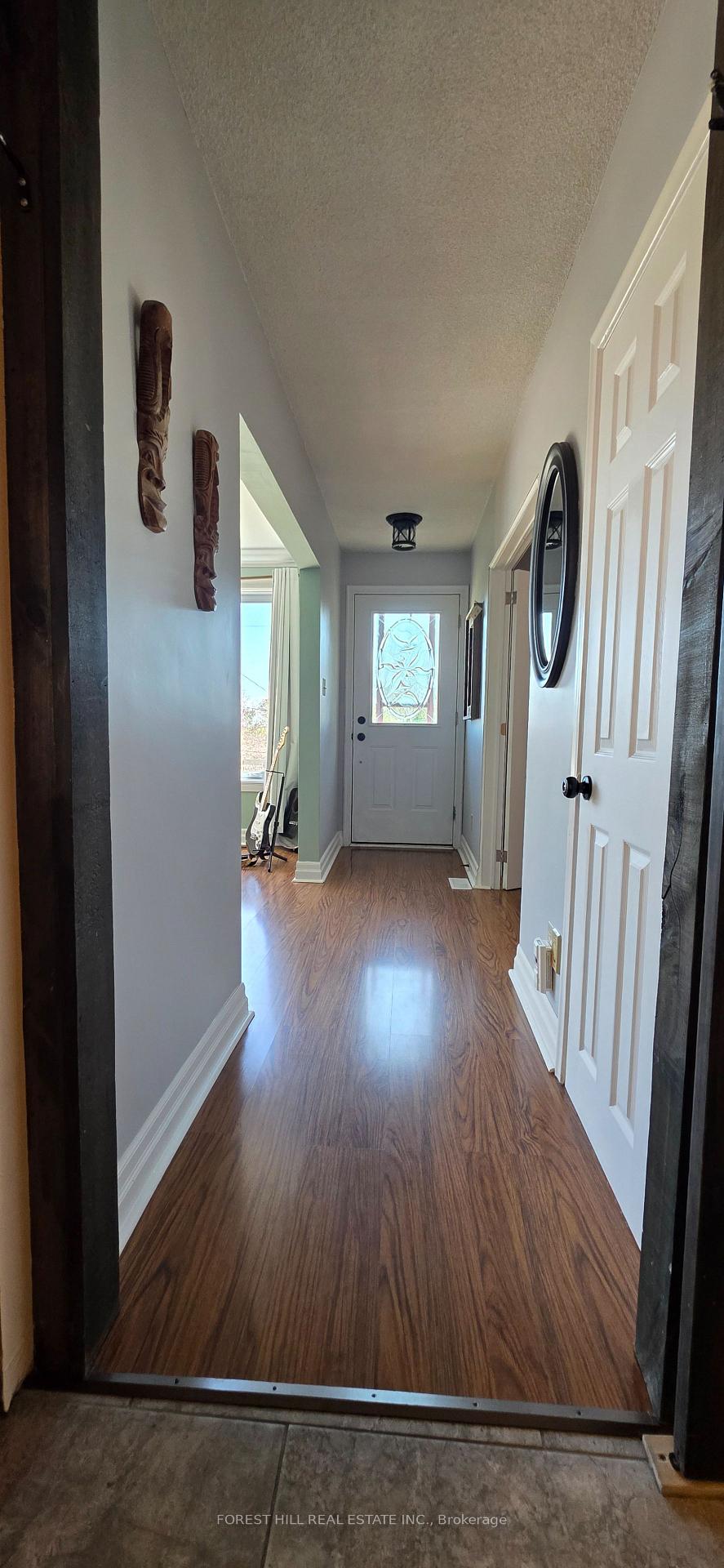 Photo 21 of 4 Karen Crescent, Orillia — HOMEH