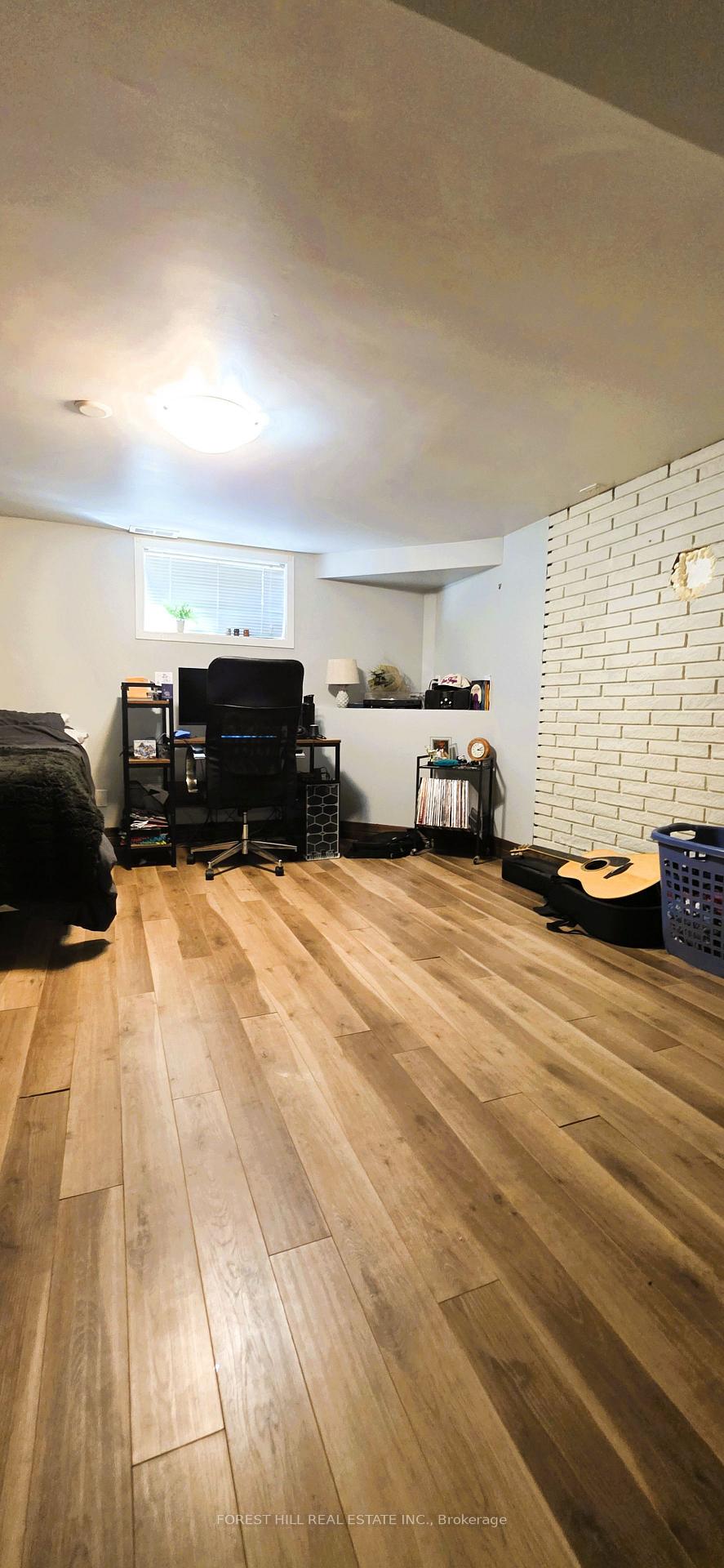 Photo 50 of 4 Karen Crescent, Orillia — HOMEH