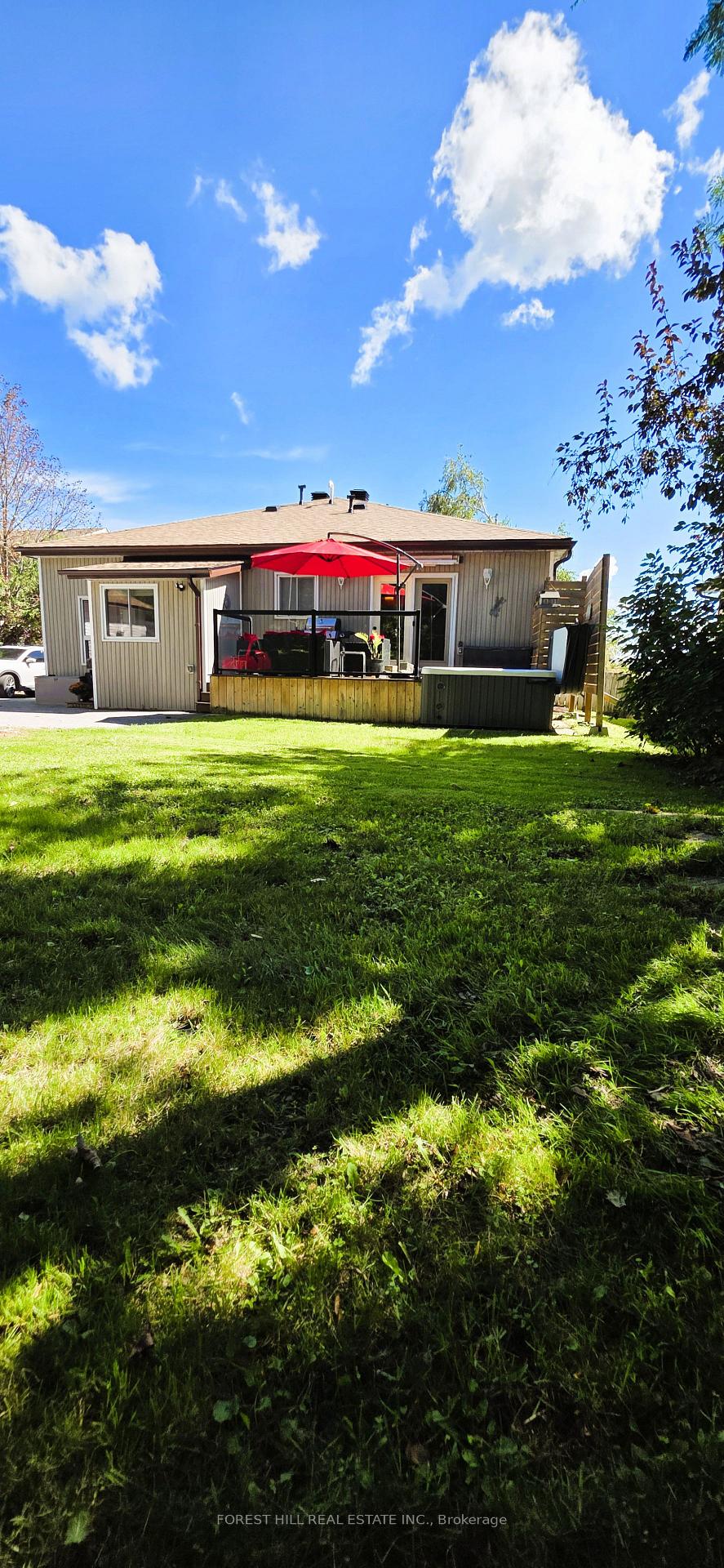 Photo 62 of 4 Karen Crescent, Orillia — HOMEH