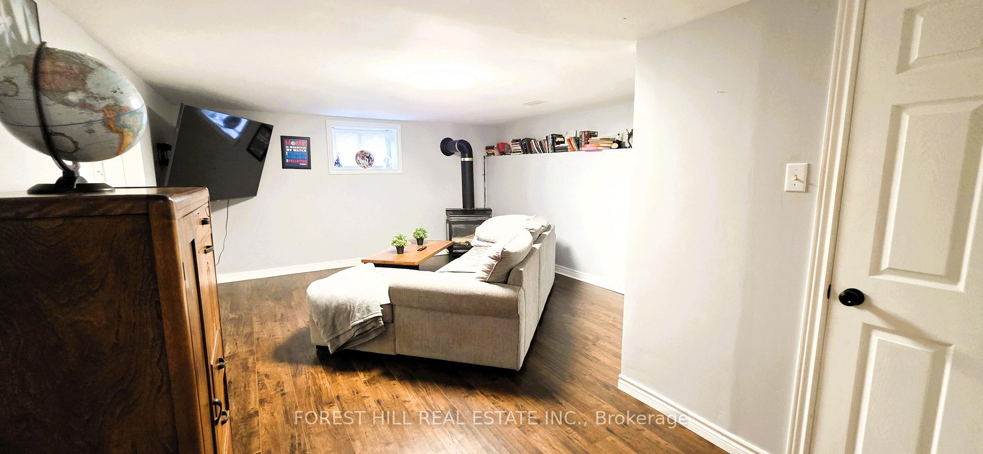Photo 28 of 4 Karen Crescent, Orillia — HOMEH